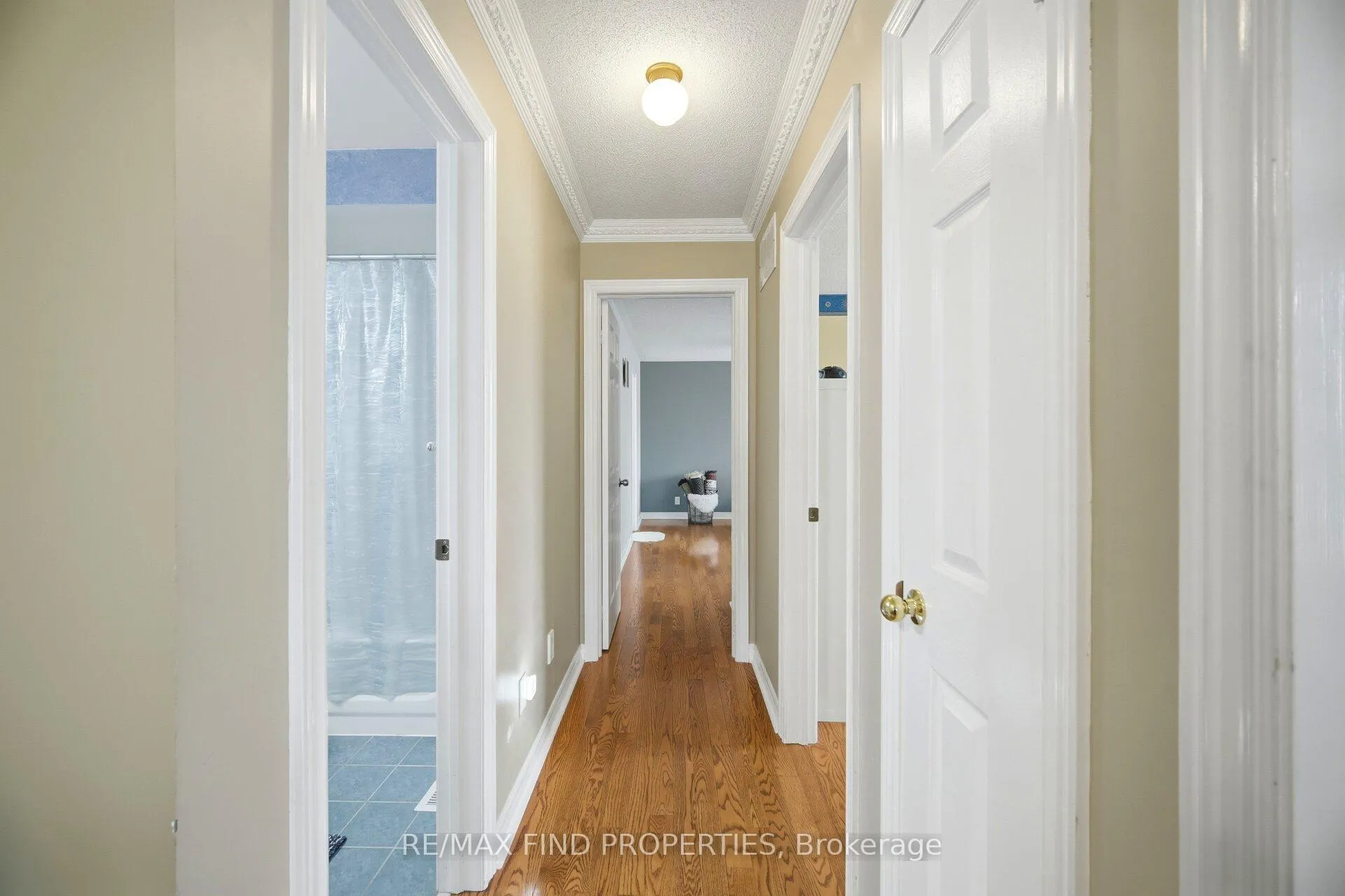 Photo 23 of 2 Summerdale Crescent, Brampton, Fletcher's Meadow — HOMEH