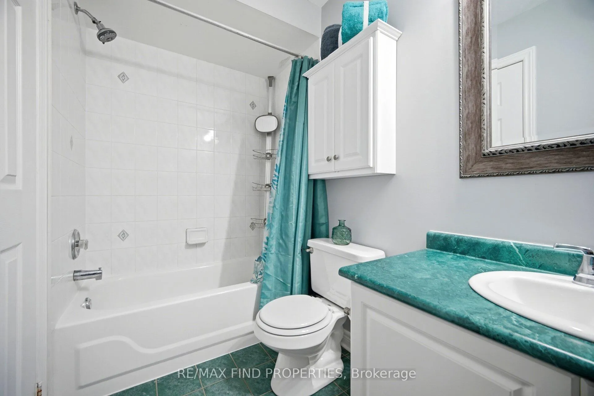 Photo 28 of 2 Summerdale Crescent, Brampton, Fletcher's Meadow — HOMEH