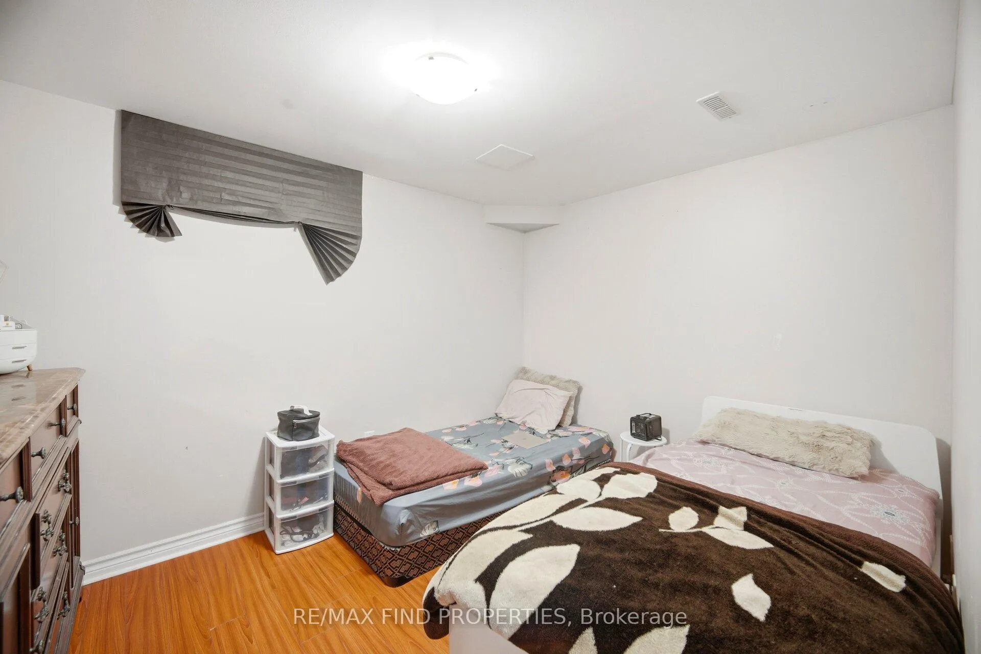 Photo 44 of 2 Summerdale Crescent, Brampton, Fletcher's Meadow — HOMEH