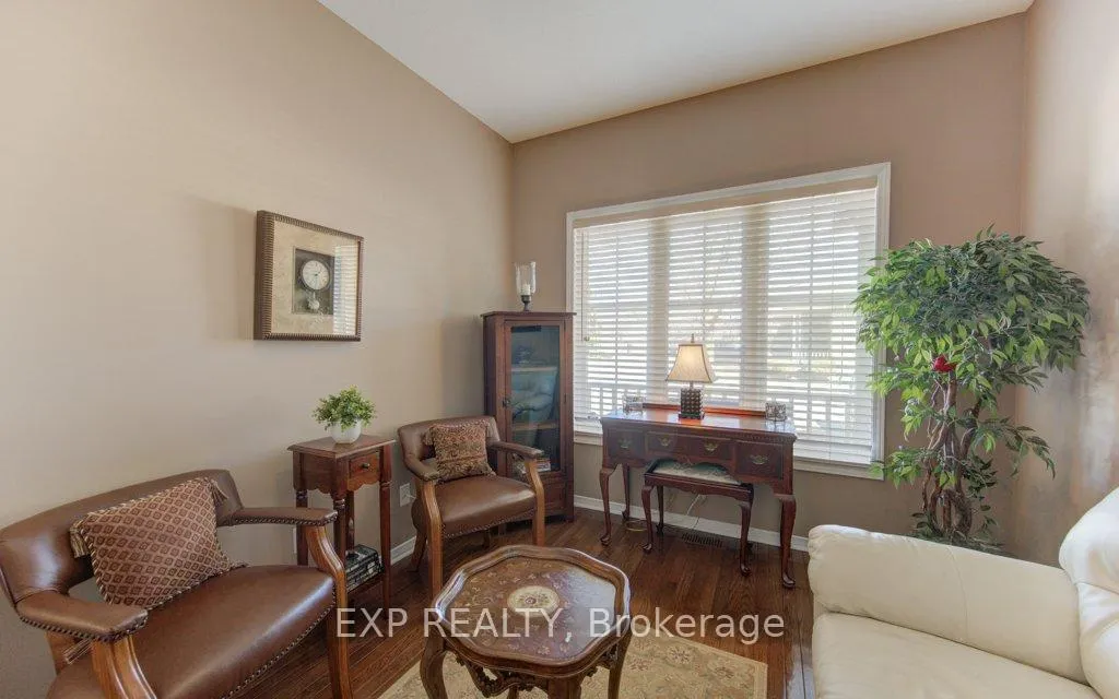 Photo 7 of Unit 8, 545 Laurelwood Drive, Waterloo — HOMEH