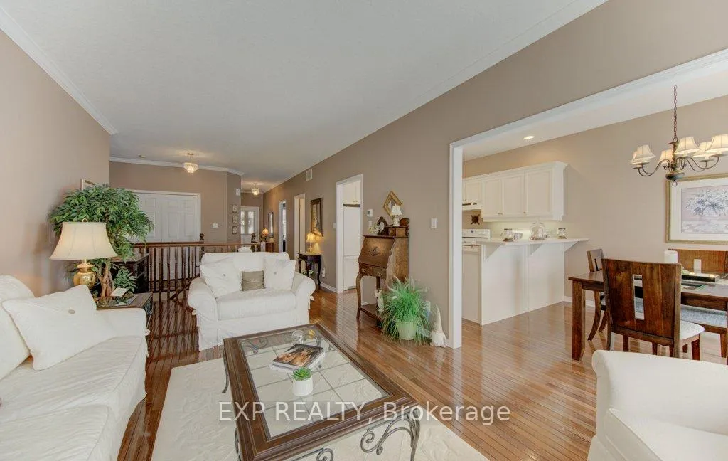 Photo 12 of Unit 8, 545 Laurelwood Drive, Waterloo — HOMEH