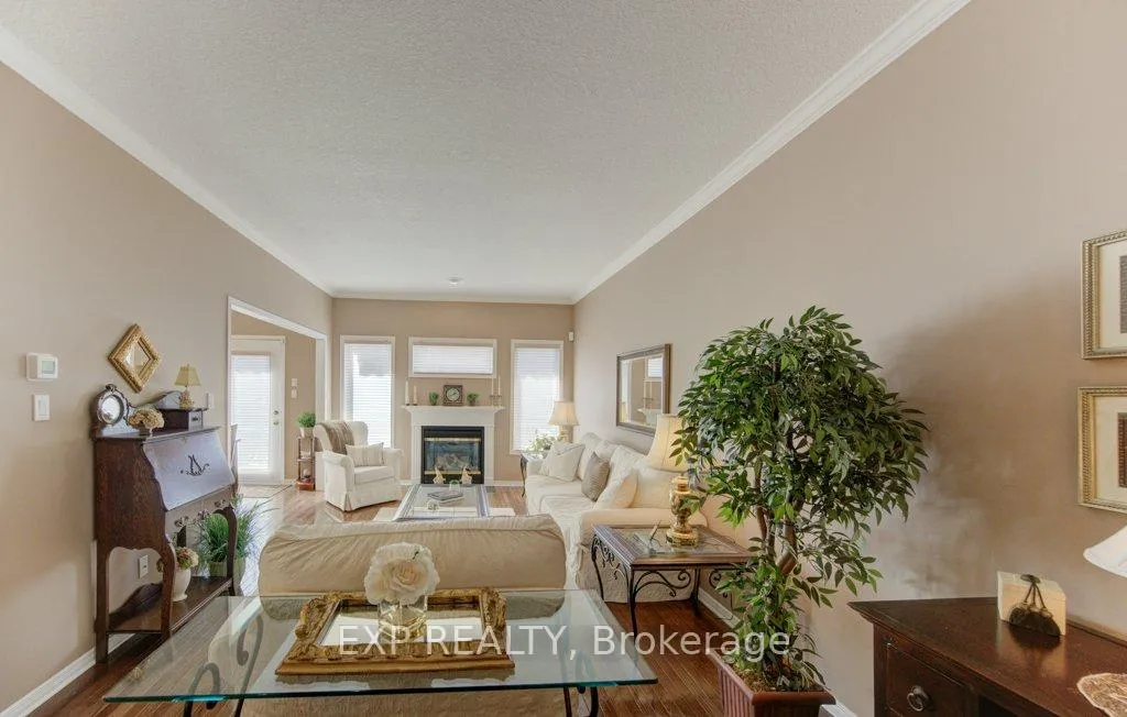Photo 25 of Unit 8, 545 Laurelwood Drive, Waterloo — HOMEH