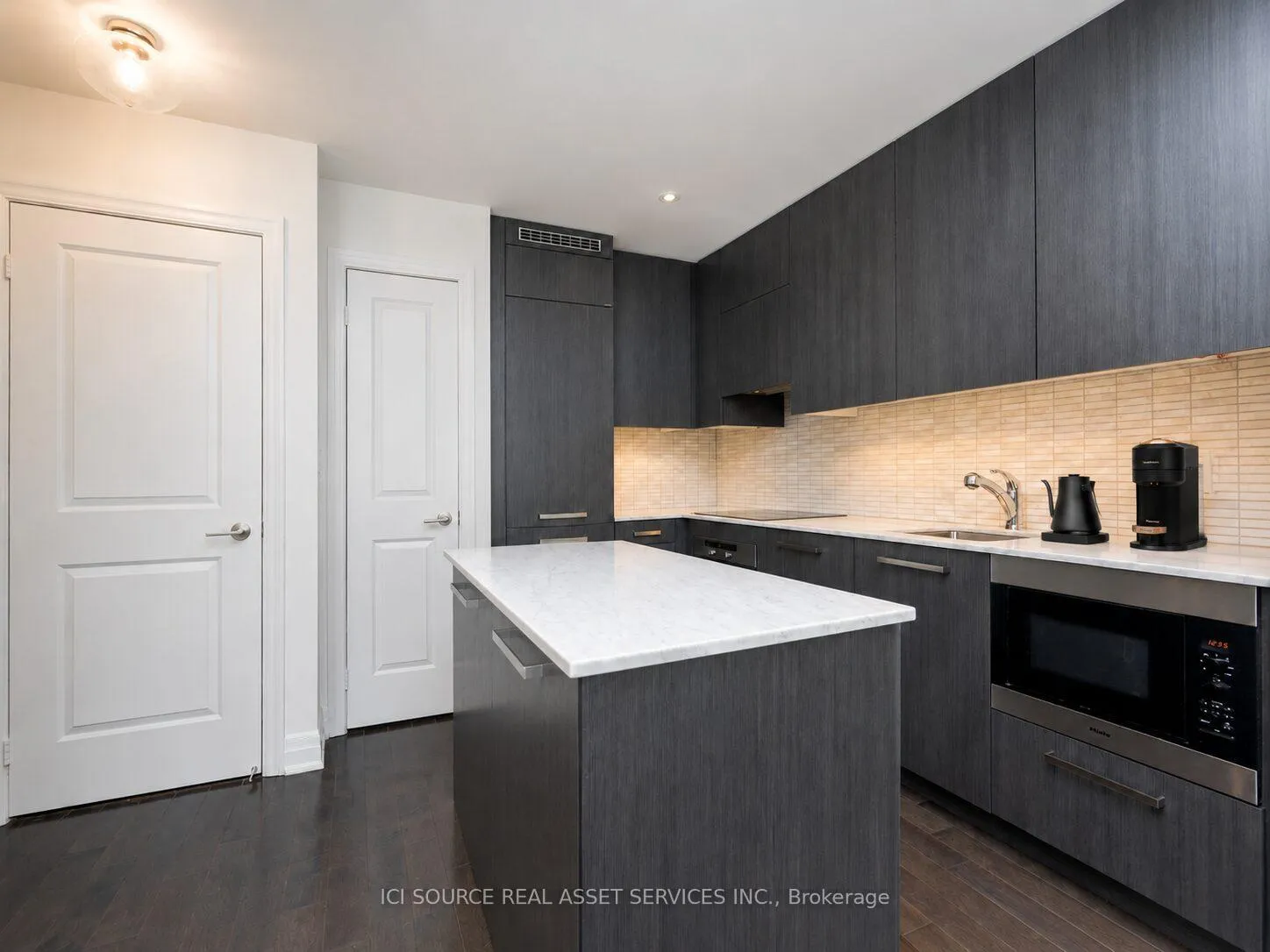 Photo 3 of Unit 1907, 8 The Esplanade, Toronto, Waterfront Communities — HOMEH