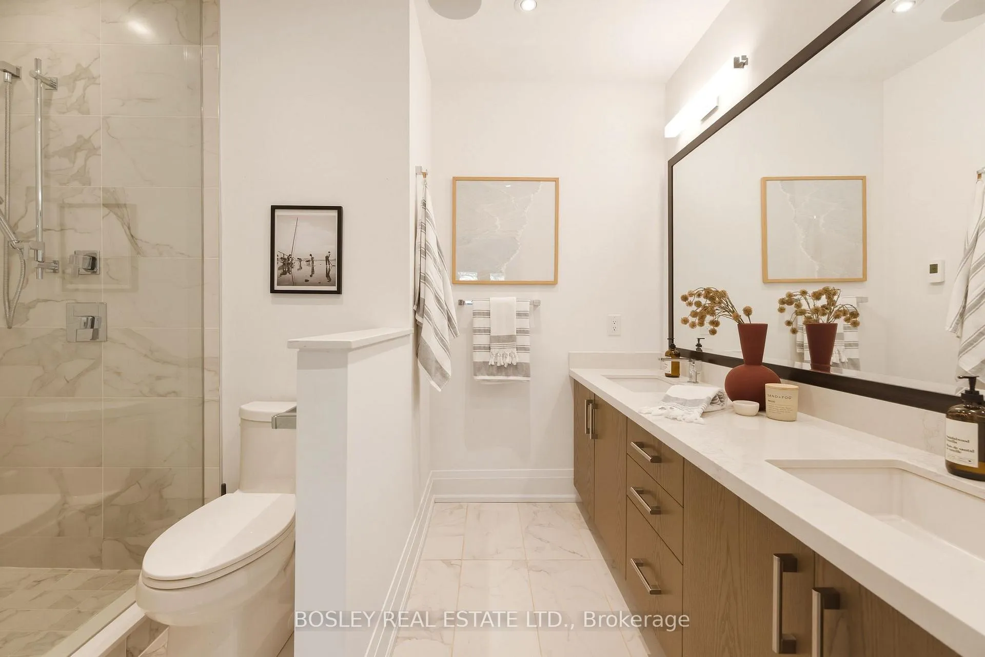 Photo 18 of 19 Lark Street, Toronto, The Beaches — HOMEH