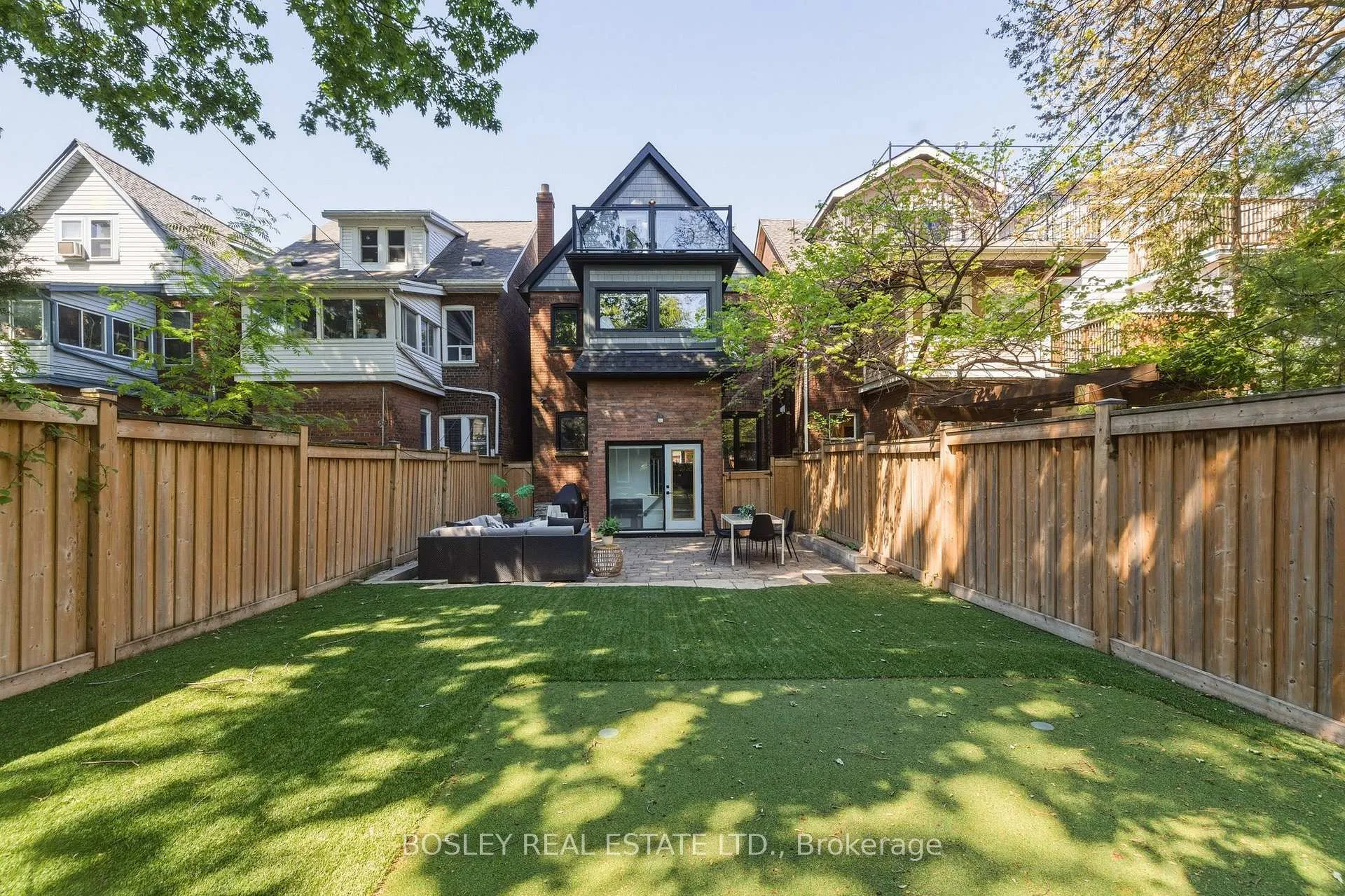 Photo 37 of 19 Lark Street, Toronto, The Beaches — HOMEH