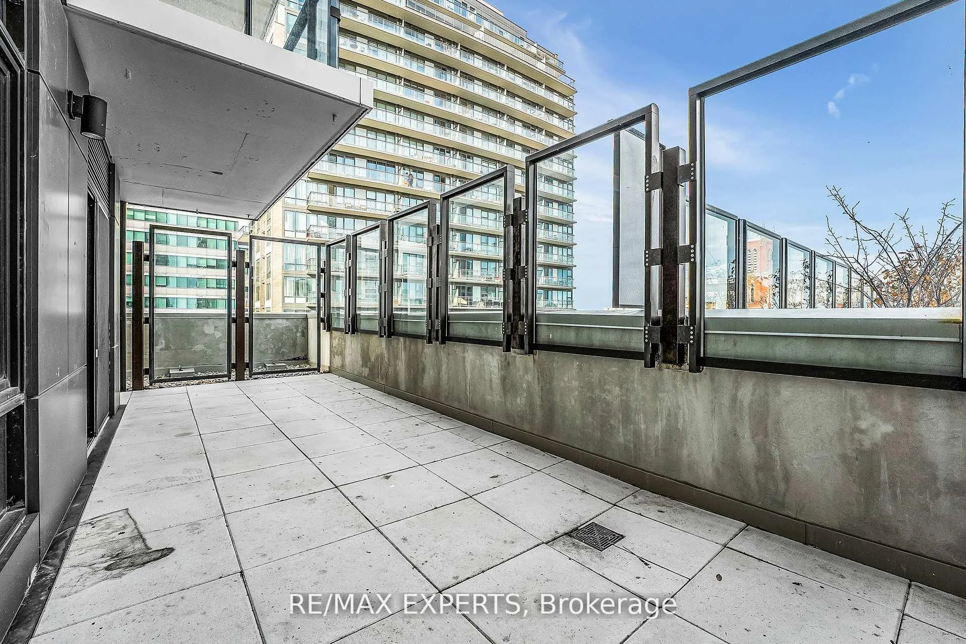 Photo 26 of Unit 502, 55 Duke Street, Kitchener, City Commercial Core — HOMEH