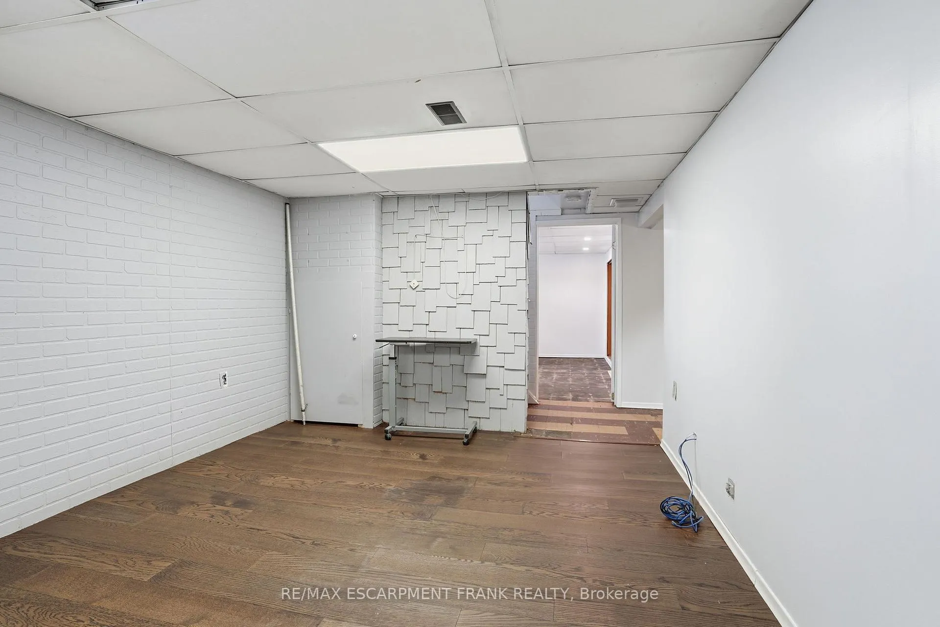 Photo 38 of 153 Parkview Drive, Hamilton, Westdale — HOMEH
