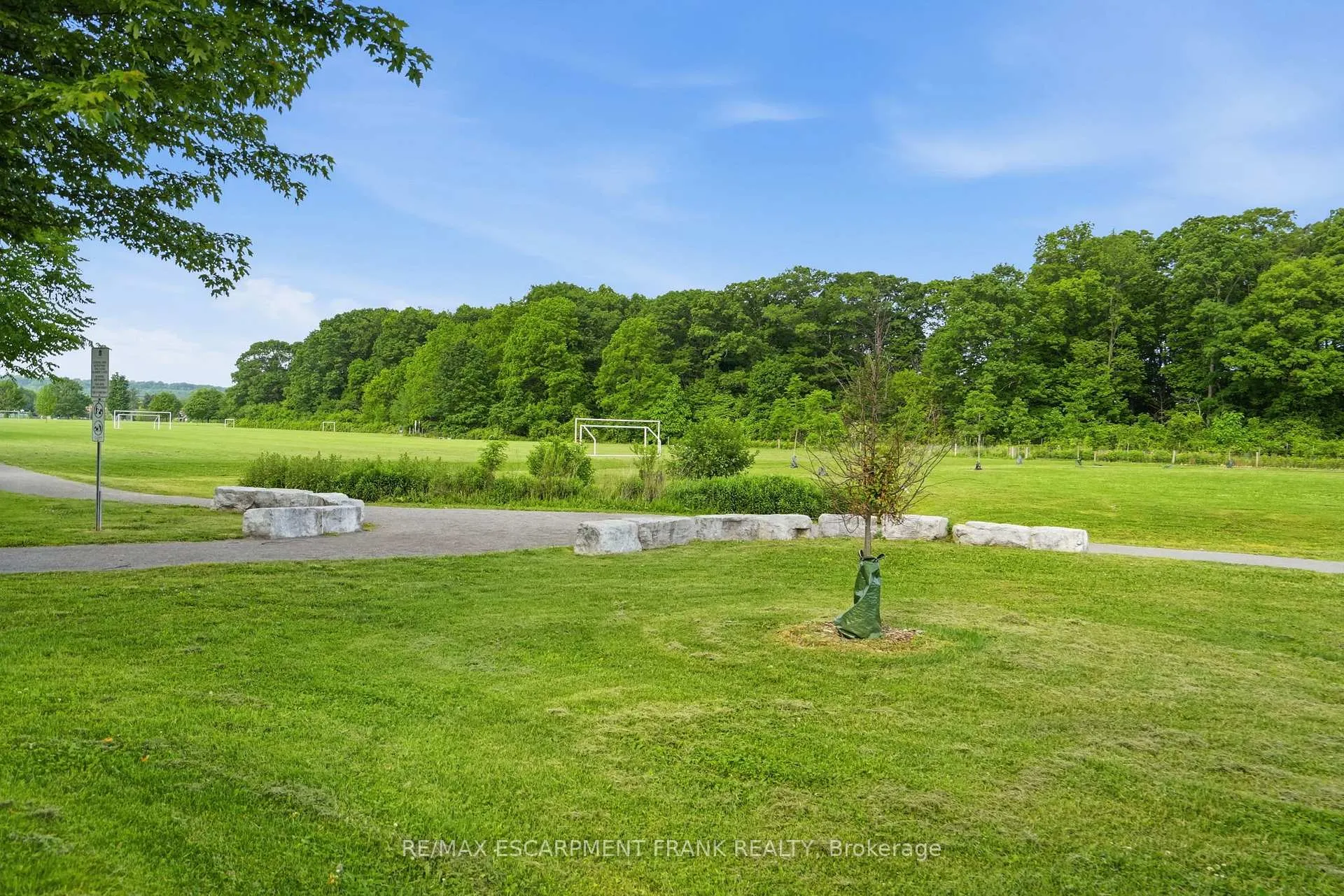 Photo 50 of 153 Parkview Drive, Hamilton, Westdale — HOMEH