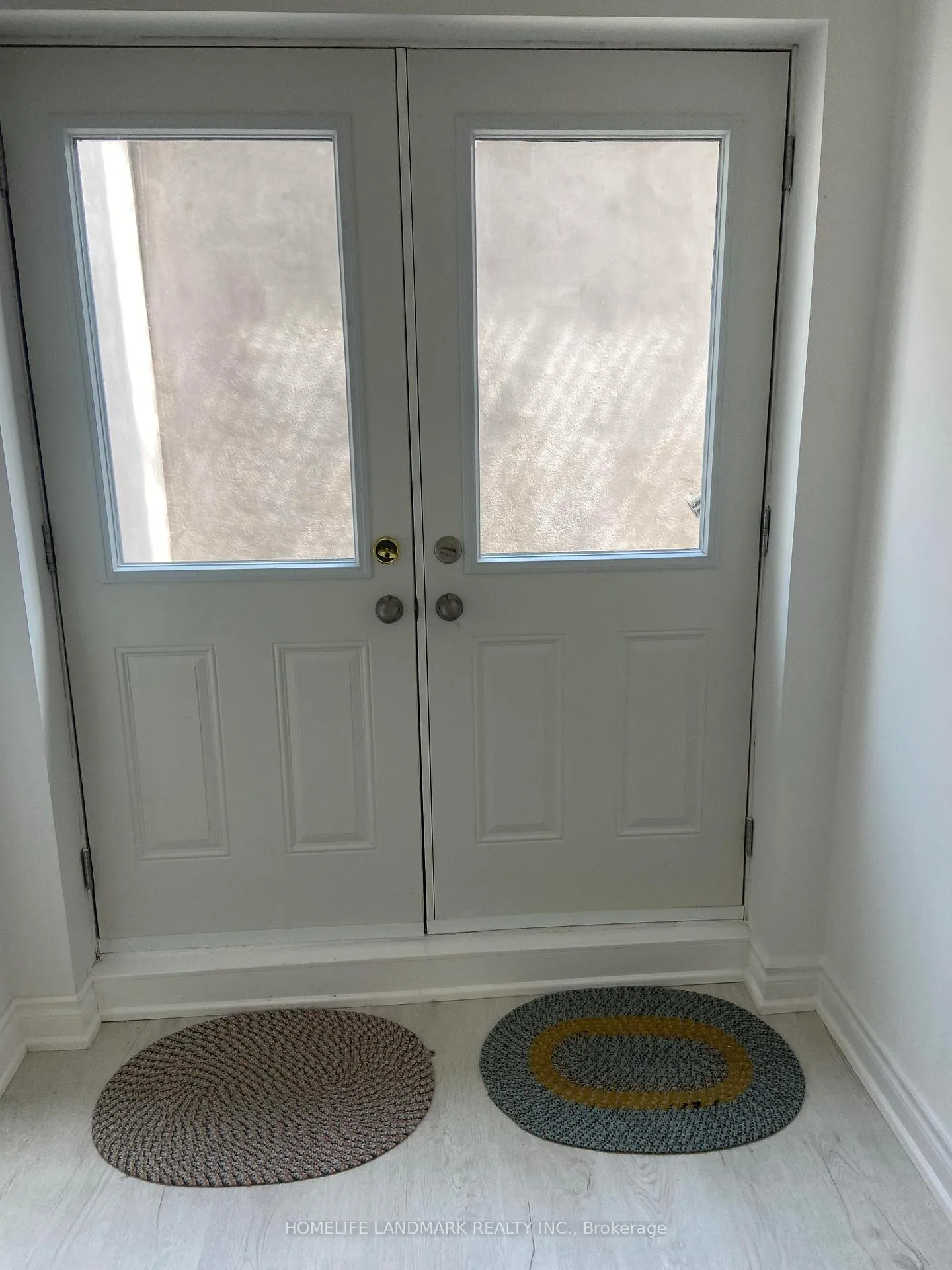 Photo 3 of Unit two bedrooms apartment, 143 Botelho Circle, Aurora, Bayview Southeast — HOMEH