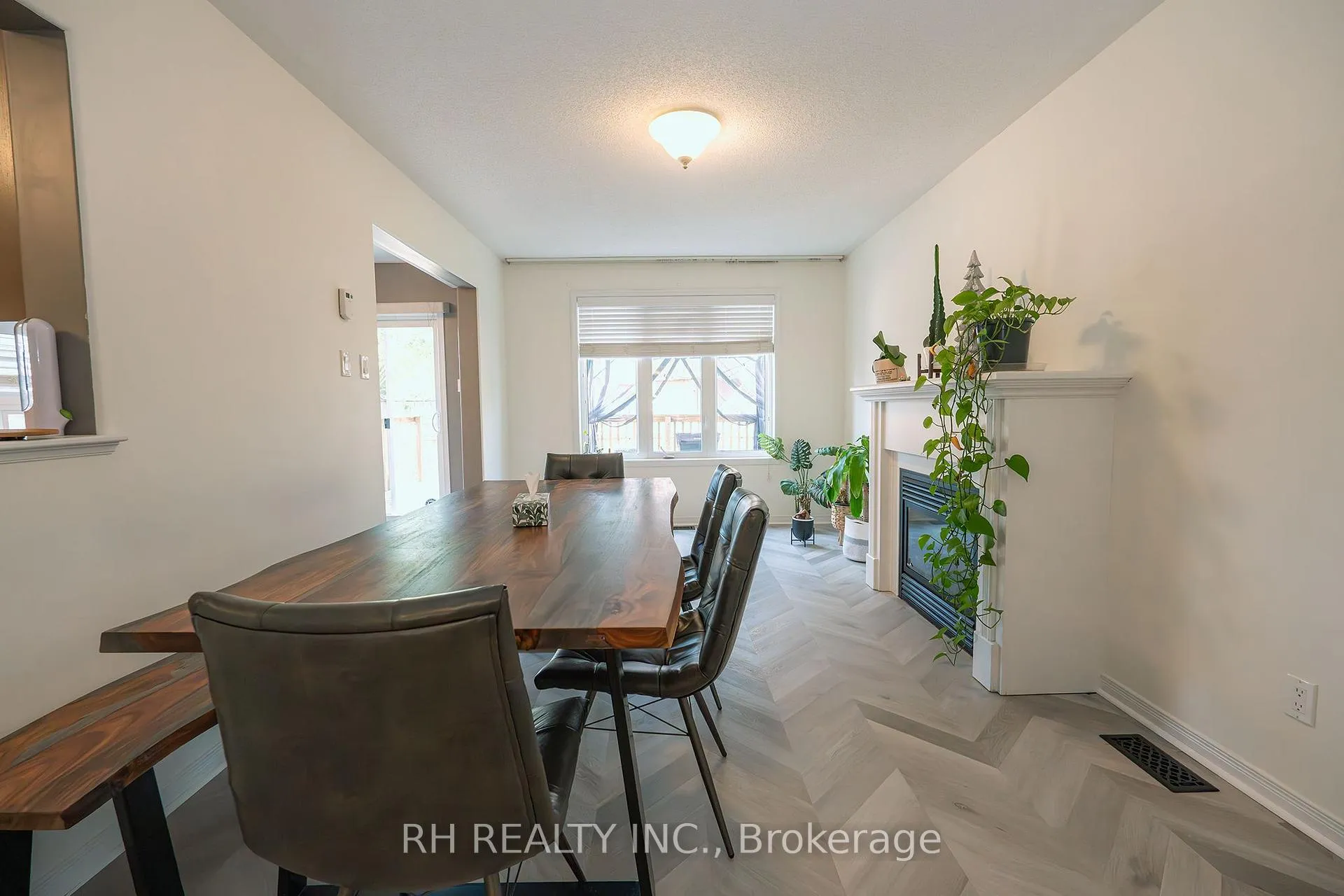 Photo 5 of 336 Middlefield Road, Peterborough, Ashburnham Ward 4 — HOMEH