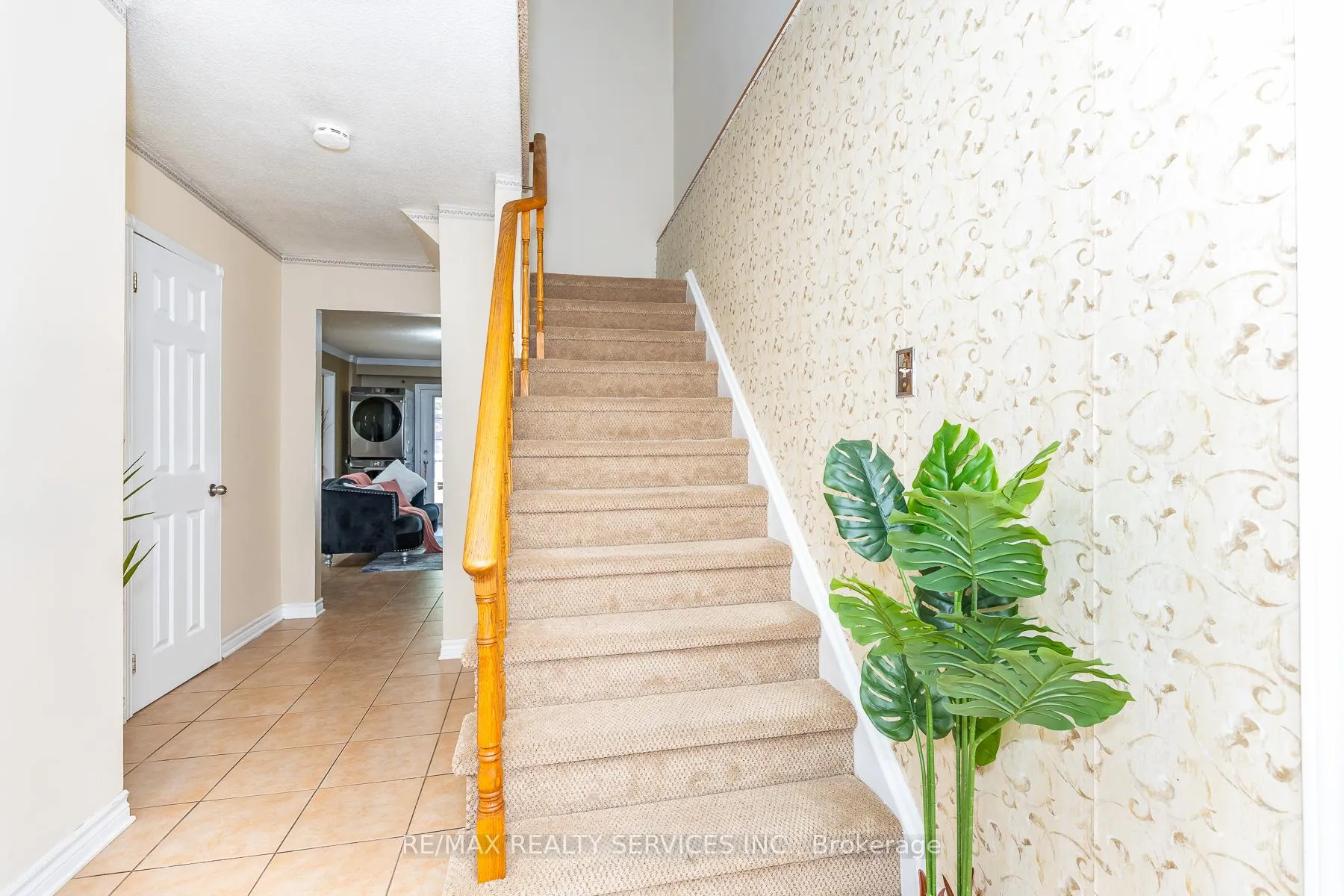 Photo 17 of 1217 Gloucester Square, Pickering, Liverpool — HOMEH