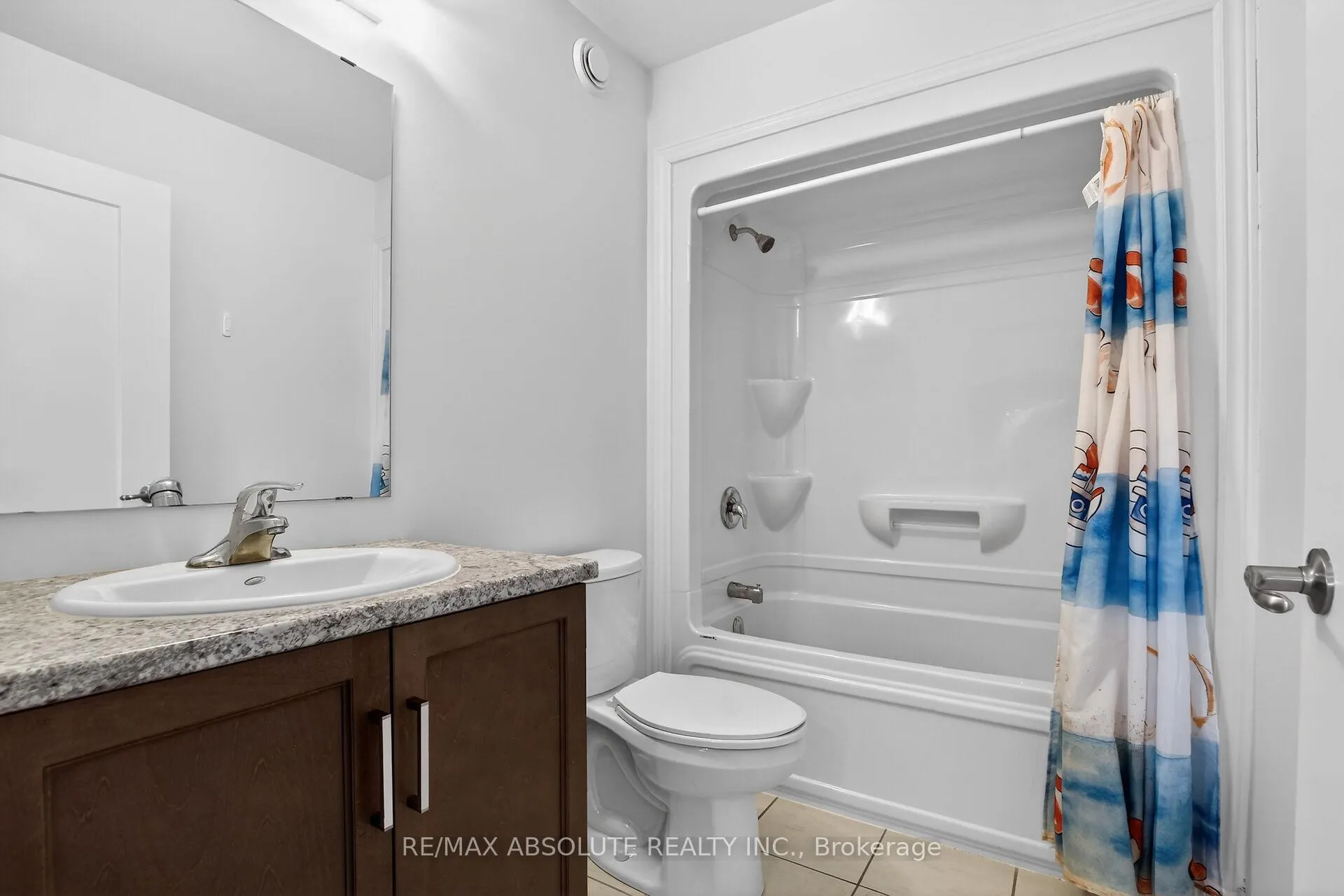 Photo 12 of 15 Seabert Drive, Arnprior, Arnprior — HOMEH