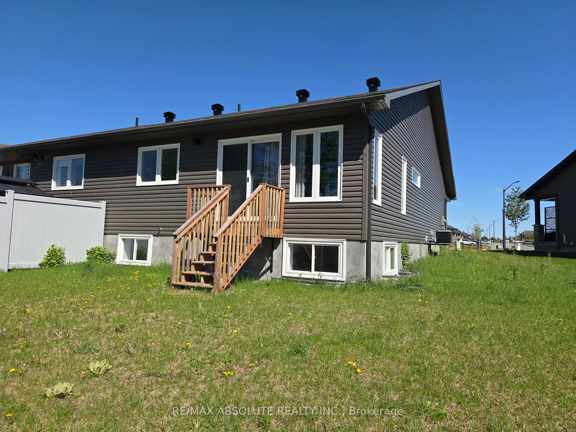 Photo 15 of 15 Seabert Drive, Arnprior, Arnprior — HOMEH
