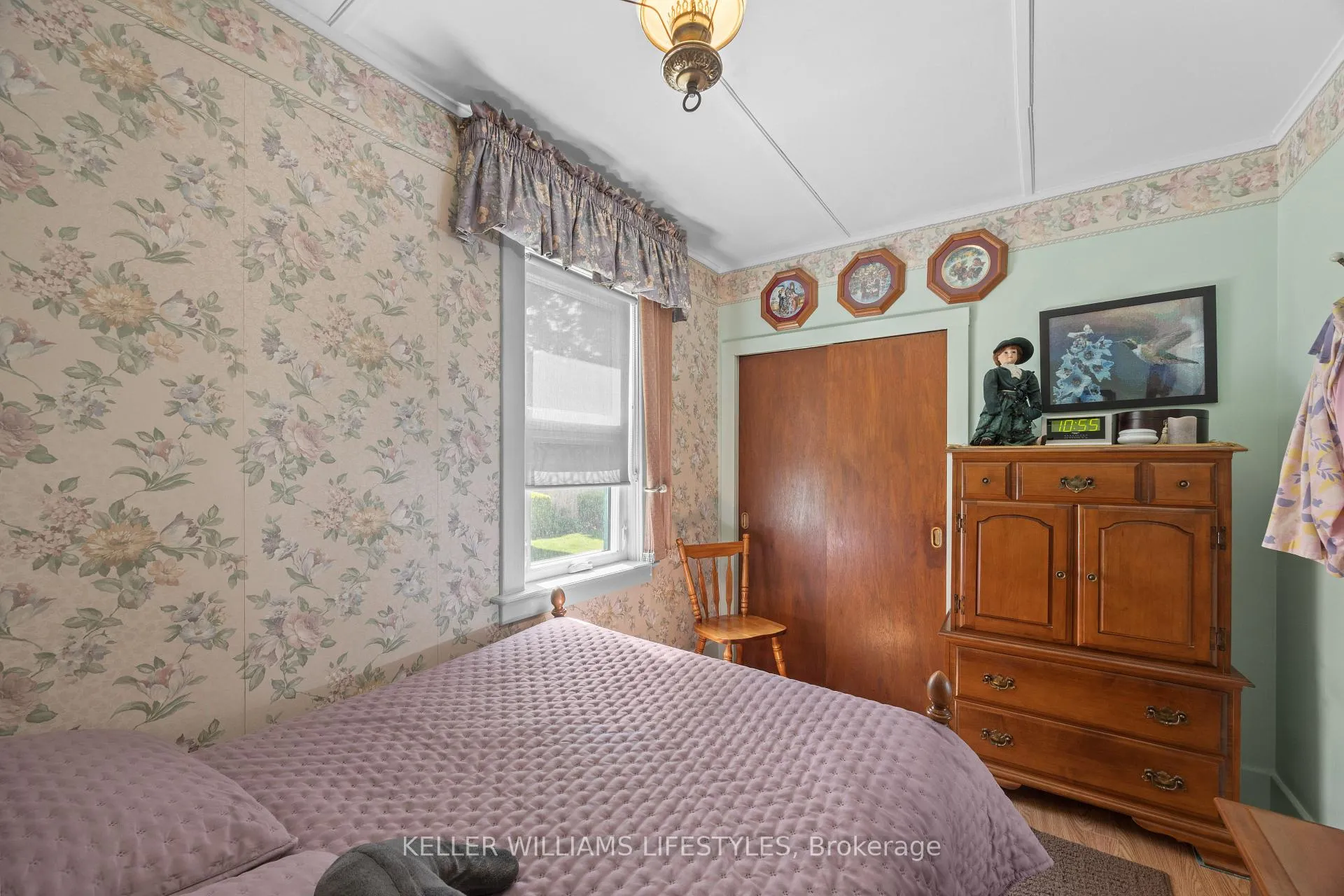 Photo 15 of 153 Ailsa Craig Main Street, North Middlesex, Ailsa Craig — HOMEH