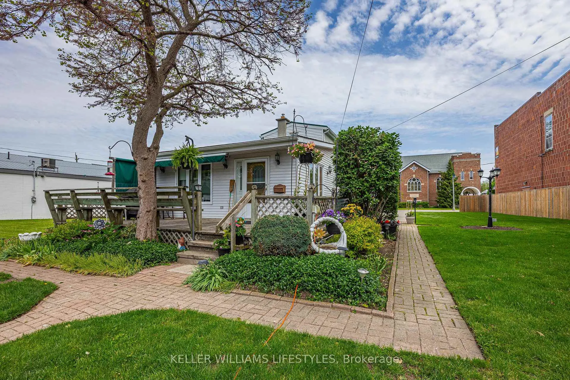 Photo 32 of 153 Ailsa Craig Main Street, North Middlesex, Ailsa Craig — HOMEH