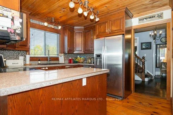 Photo 15 of 55 Kenyon Street E, North Glengarry, Alexandria — HOMEH