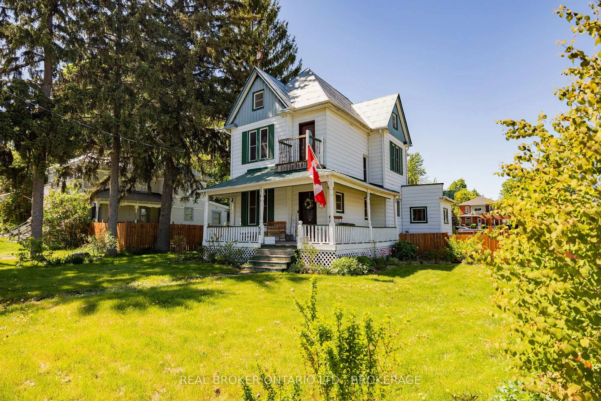 Photo 30 of 55 Kenyon Street E, North Glengarry, Alexandria — HOMEH