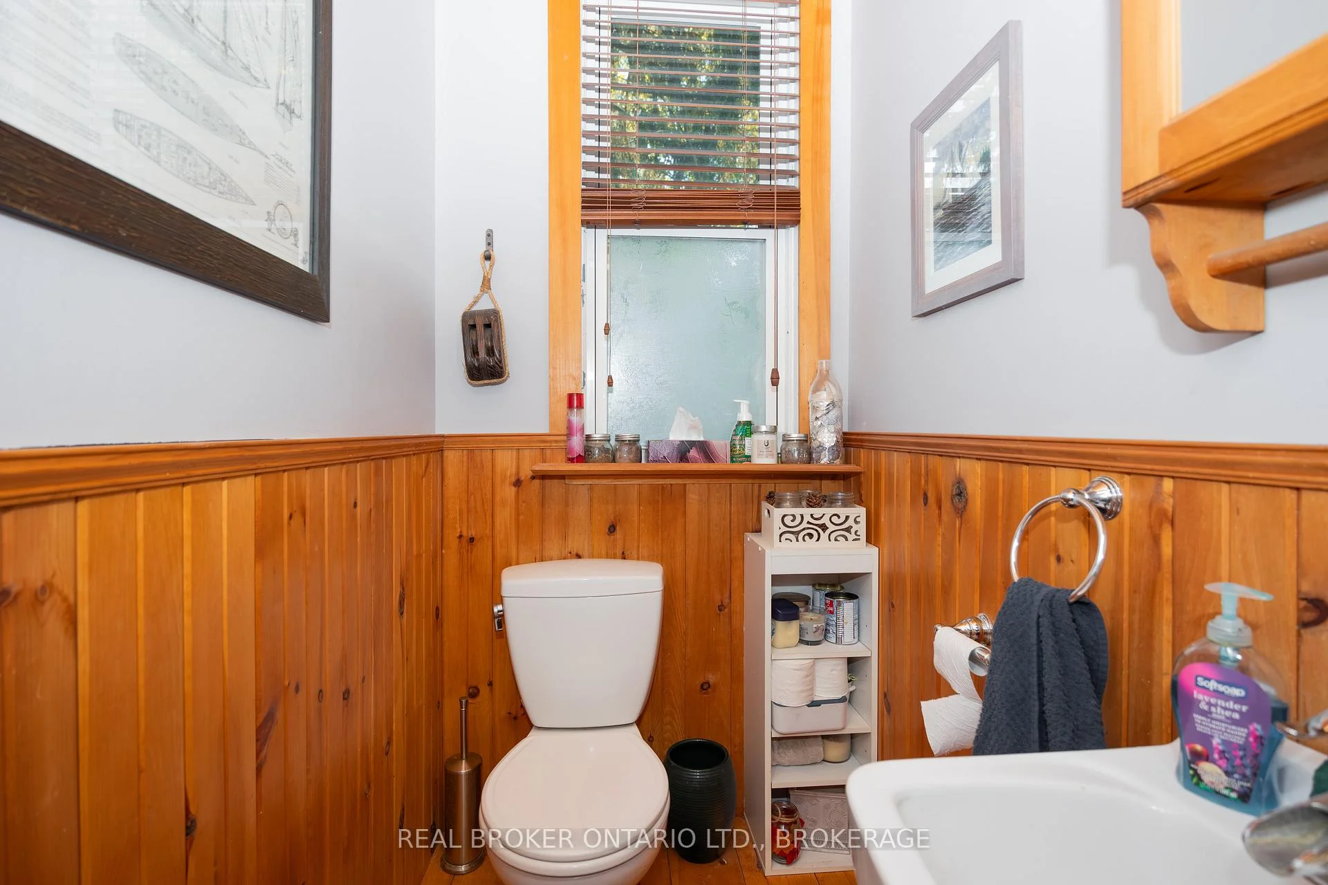Photo 50 of 55 Kenyon Street E, North Glengarry, Alexandria — HOMEH