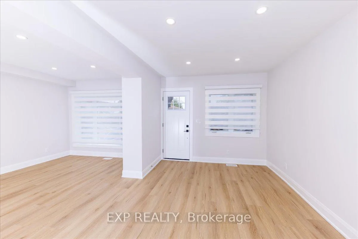 Photo 3 of 149 Ivon Avenue, Hamilton, Normanhurst — HOMEH