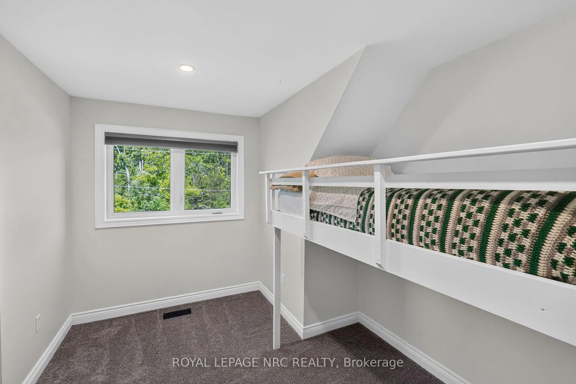 Photo 19 of 3063 Ninth Street, Lincoln, Lincoln-Jordan/Vineland — HOMEH