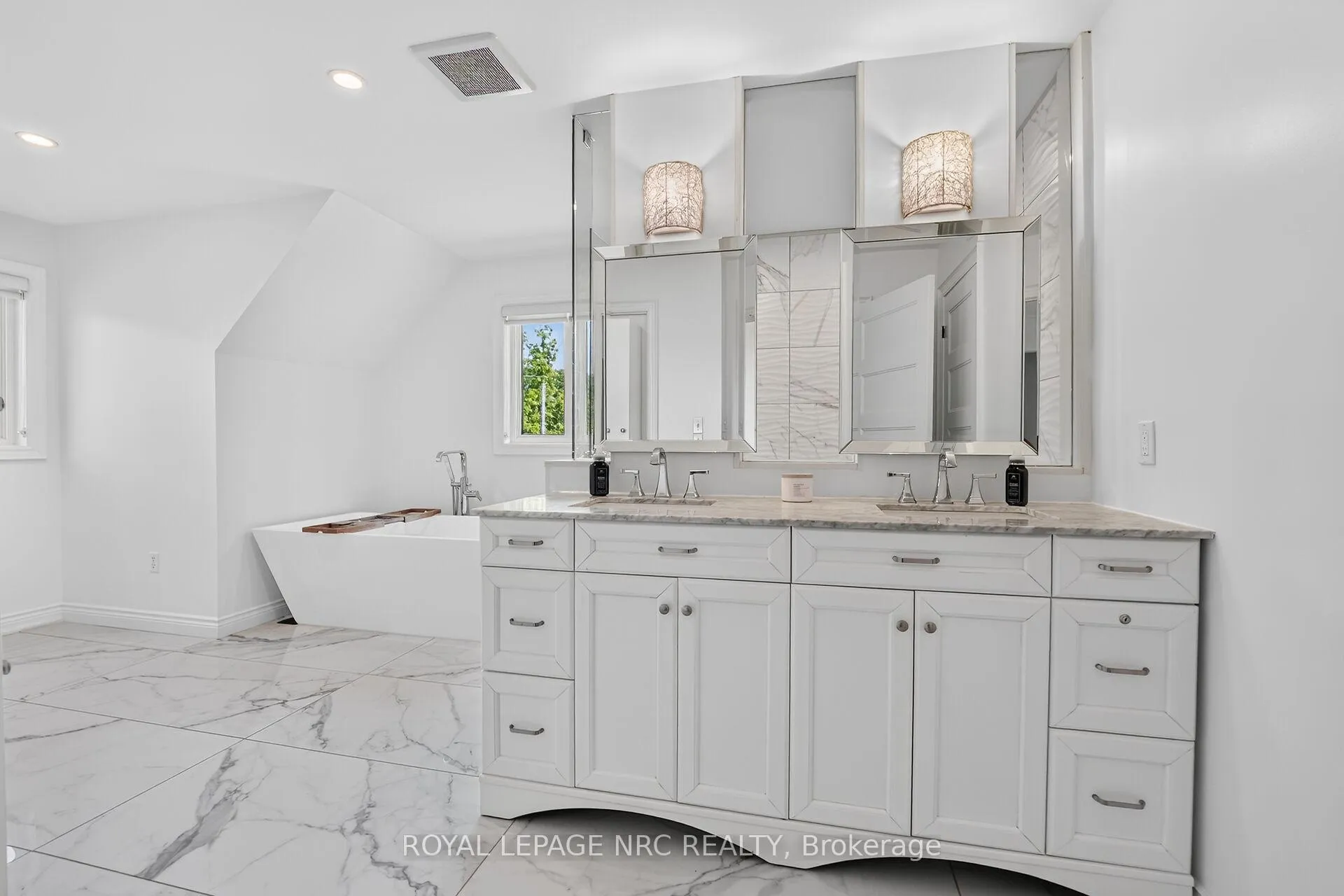 Photo 20 of 3063 Ninth Street, Lincoln, Lincoln-Jordan/Vineland — HOMEH