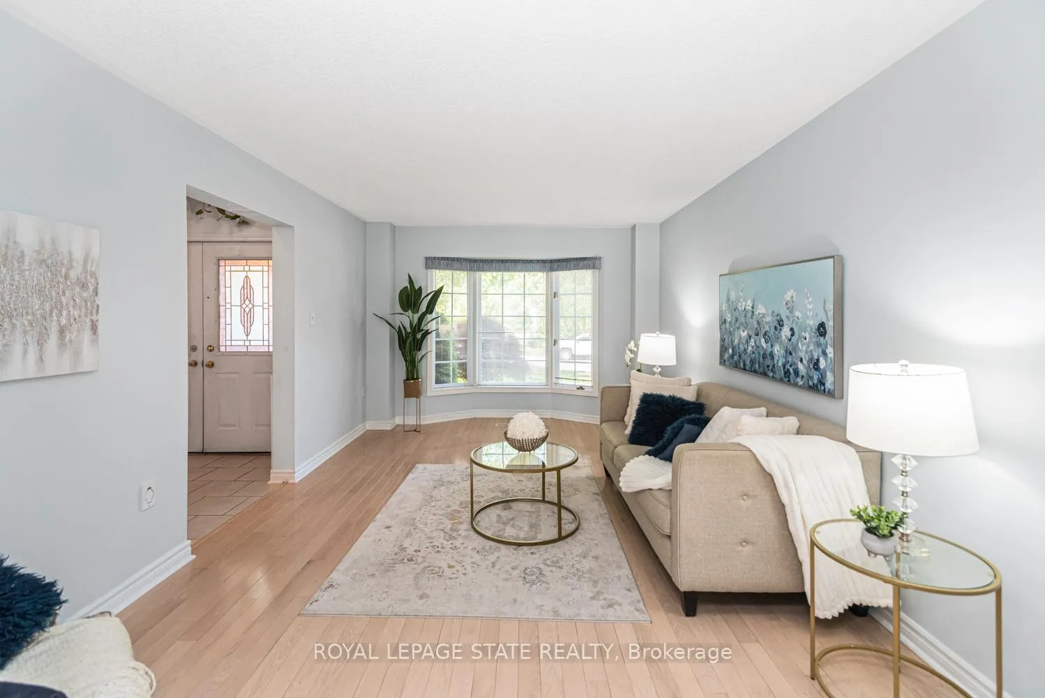 Photo 10 of 85 Citation Crescent, Hamilton, Meadowlands — HOMEH
