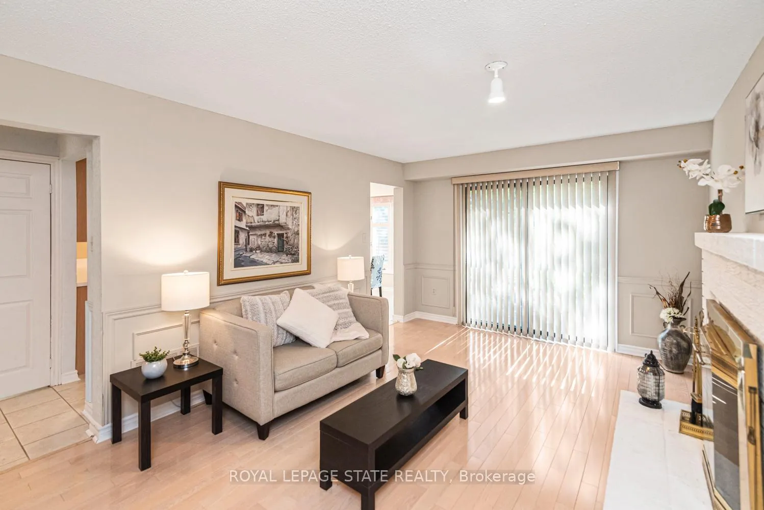 Photo 22 of 85 Citation Crescent, Hamilton, Meadowlands — HOMEH