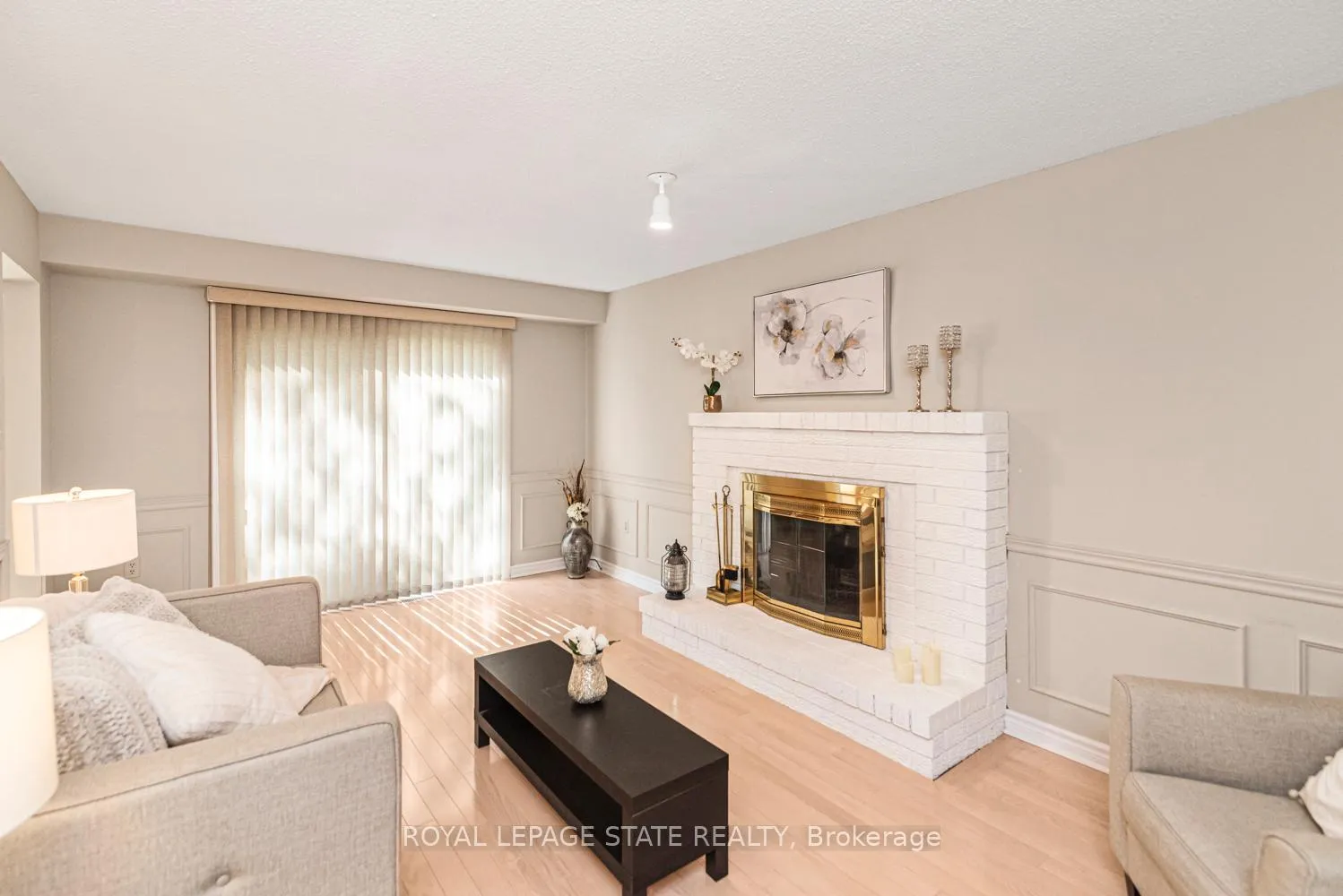 Photo 23 of 85 Citation Crescent, Hamilton, Meadowlands — HOMEH