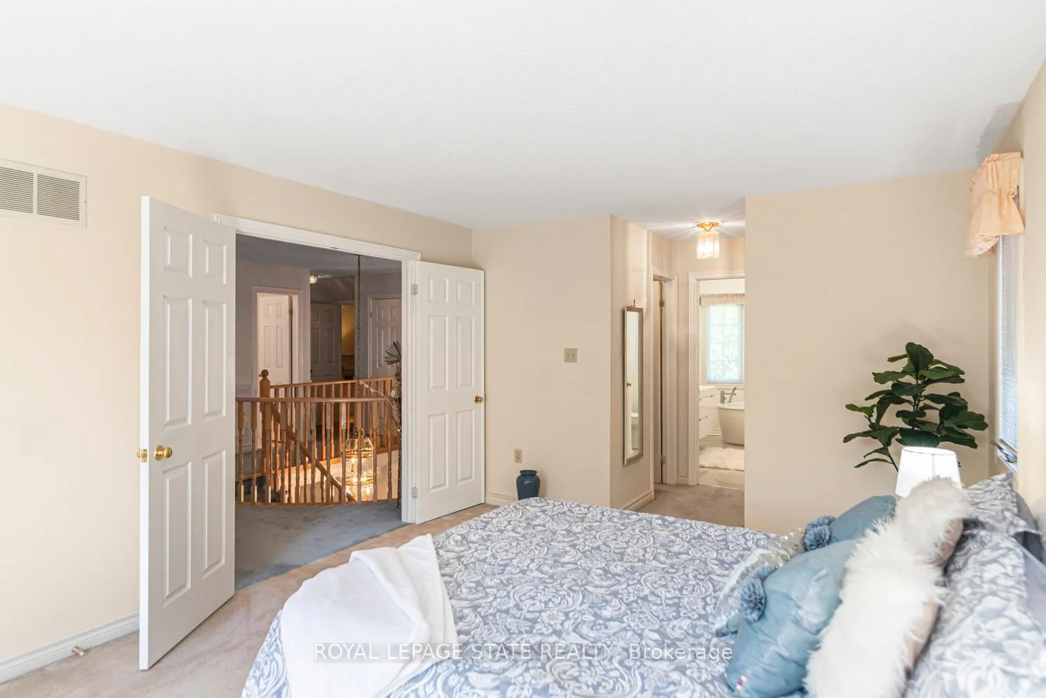Photo 36 of 85 Citation Crescent, Hamilton, Meadowlands — HOMEH