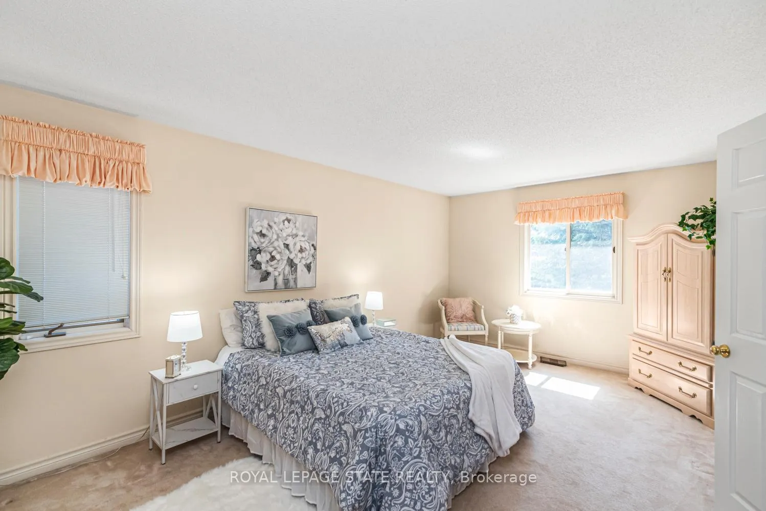 Photo 38 of 85 Citation Crescent, Hamilton, Meadowlands — HOMEH
