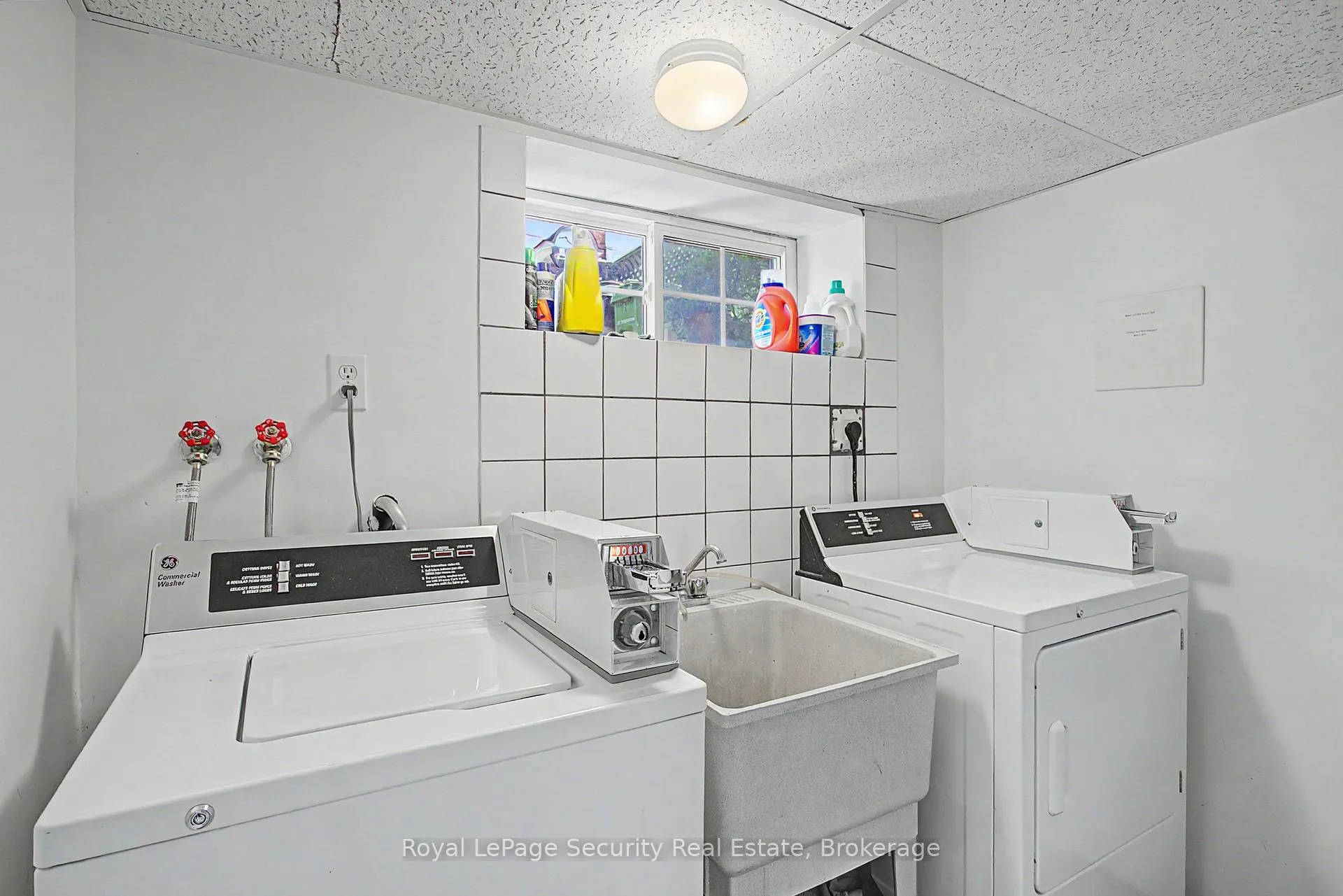 Photo 42 of 410 Manning Avenue, Toronto, Palmerston-Little Italy — HOMEH