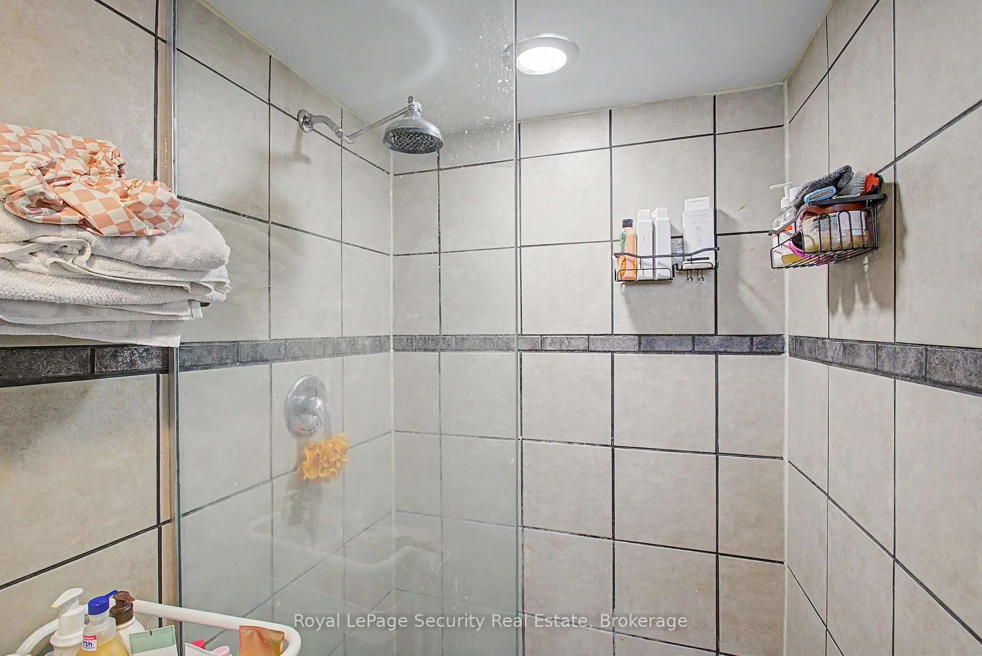 Photo 43 of 410 Manning Avenue, Toronto, Palmerston-Little Italy — HOMEH