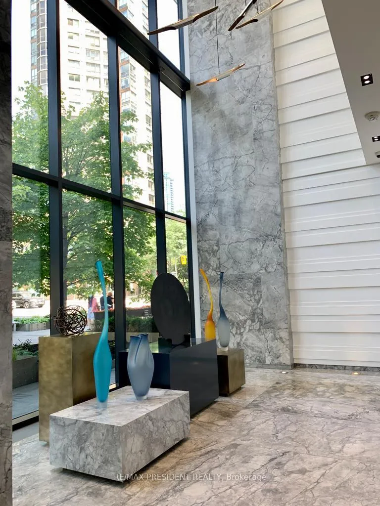 Photo 2 of Unit 913, 57 St Joseph Street, Toronto, Bay Street Corridor — HOMEH