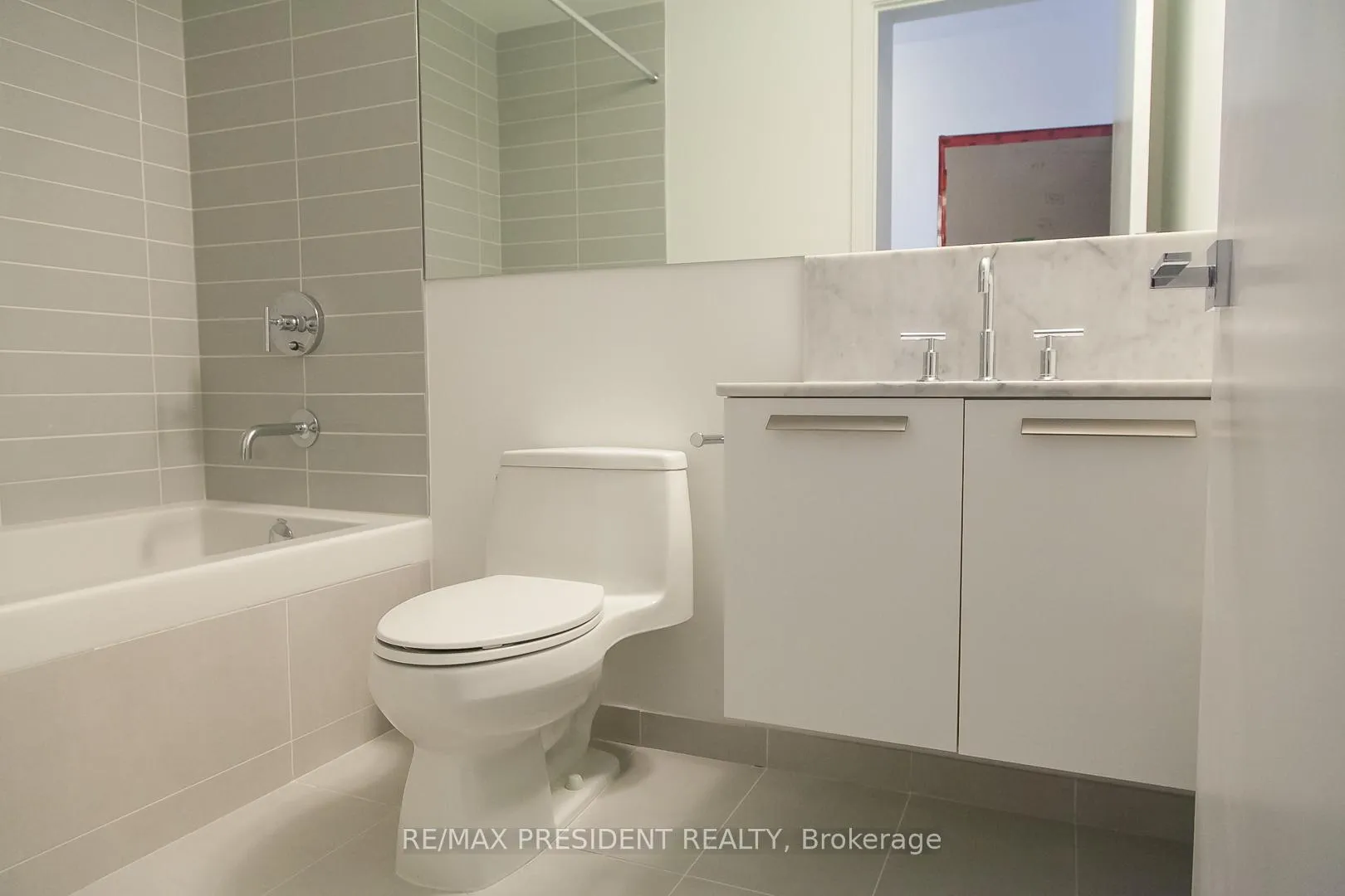 Photo 11 of Unit 913, 57 St Joseph Street, Toronto, Bay Street Corridor — HOMEH