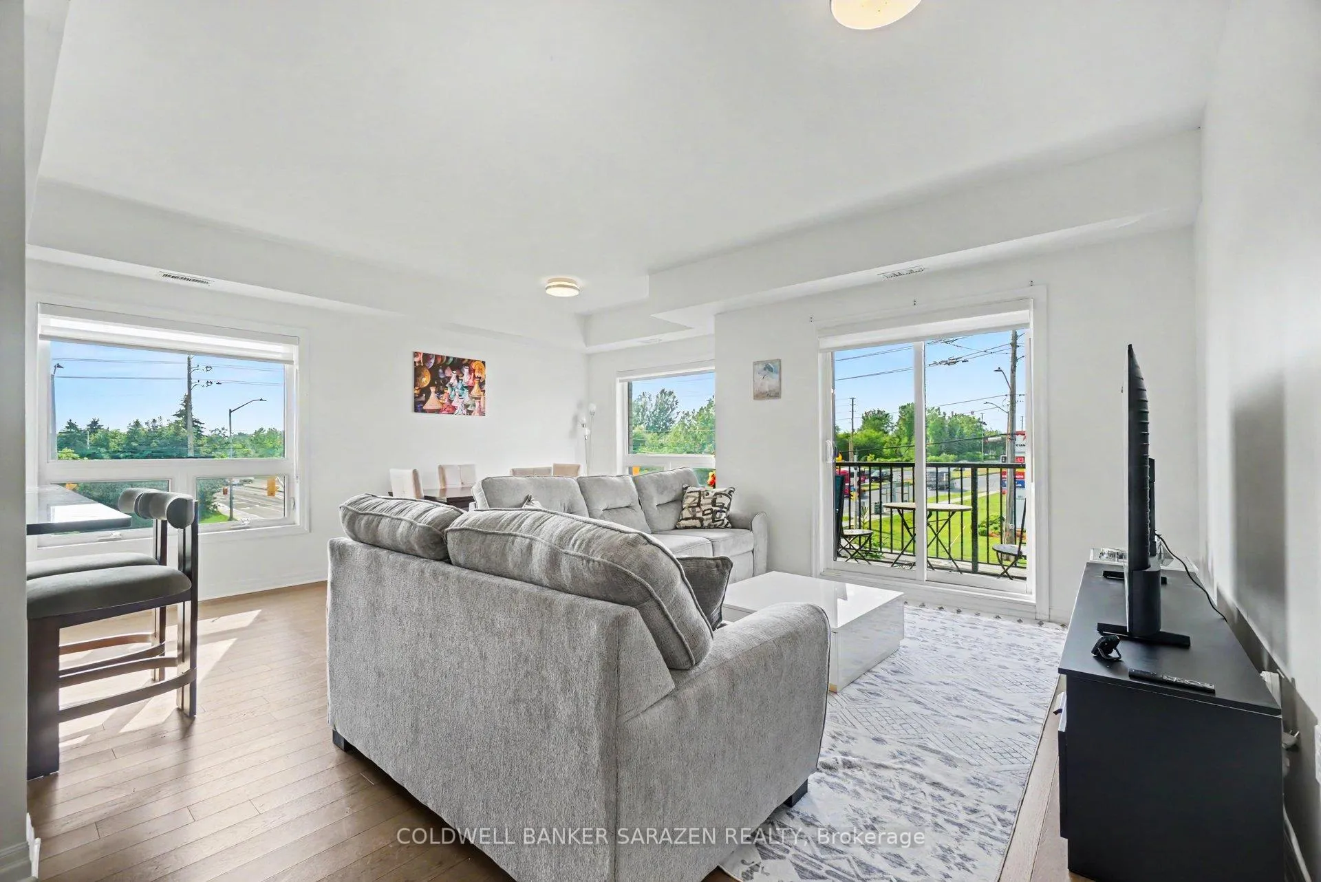 Photo 5 of Unit 303, 250 Winterfell Private, Ottawa, Hunt Club Park — HOMEH