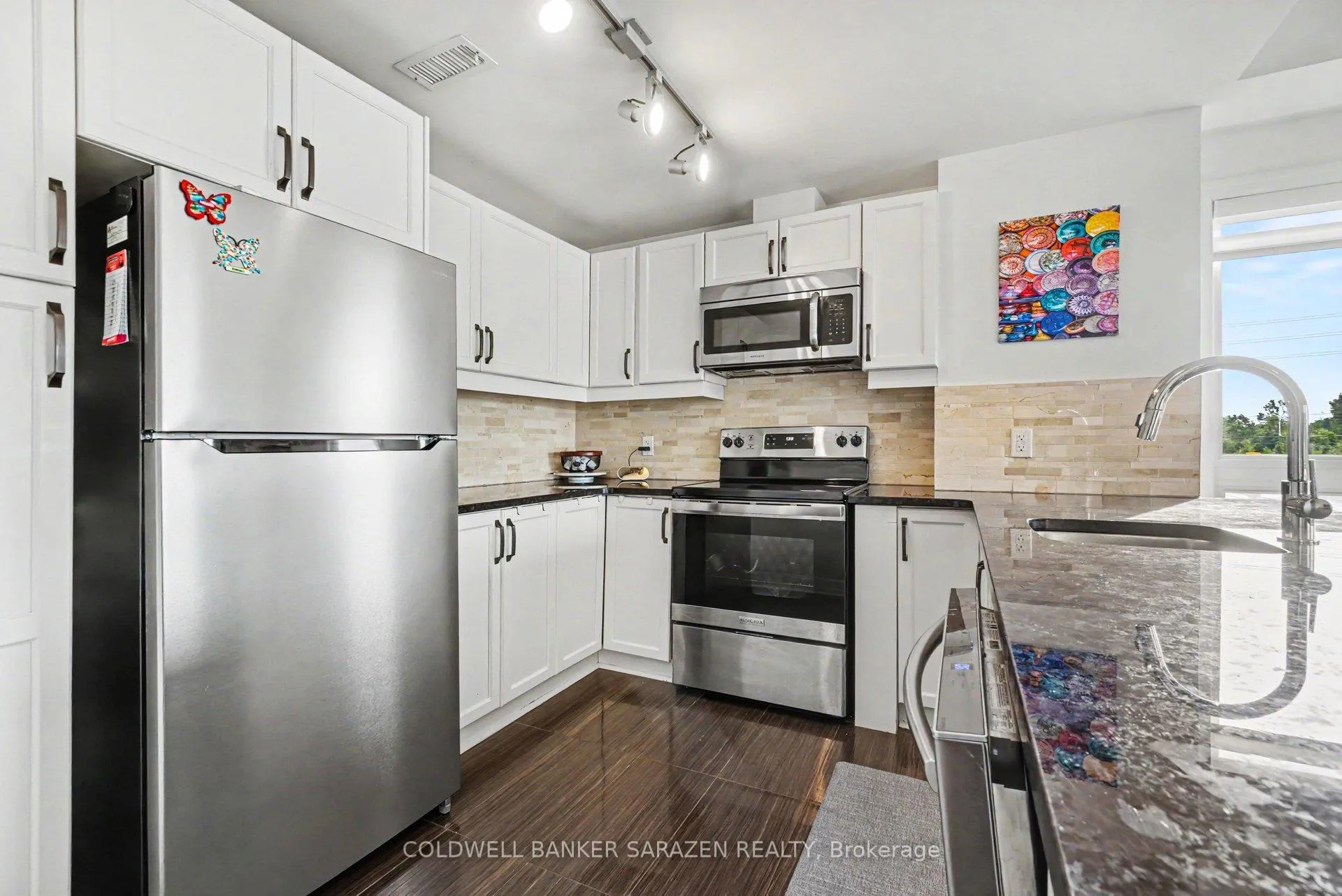 Photo 8 of Unit 303, 250 Winterfell Private, Ottawa, Hunt Club Park — HOMEH