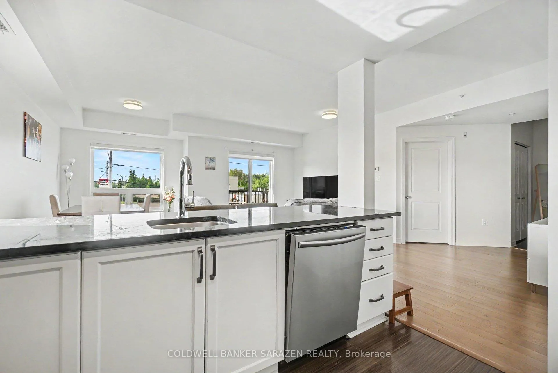 Photo 11 of Unit 303, 250 Winterfell Private, Ottawa, Hunt Club Park — HOMEH