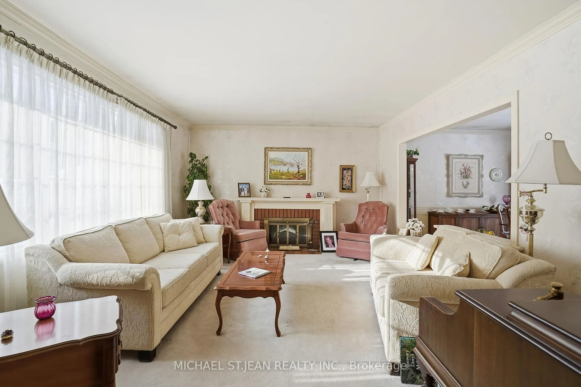 Photo 6 of 167 Fallingbrook Drive, Hamilton, Ancaster — HOMEH
