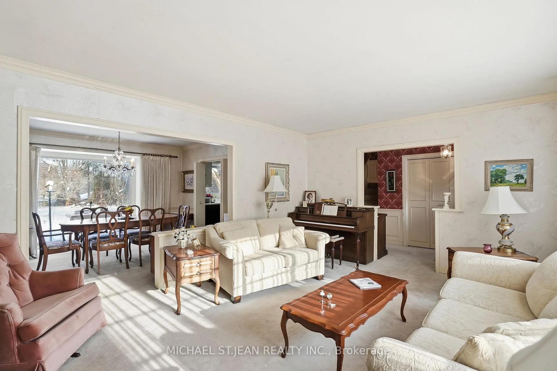 Photo 7 of 167 Fallingbrook Drive, Hamilton, Ancaster — HOMEH