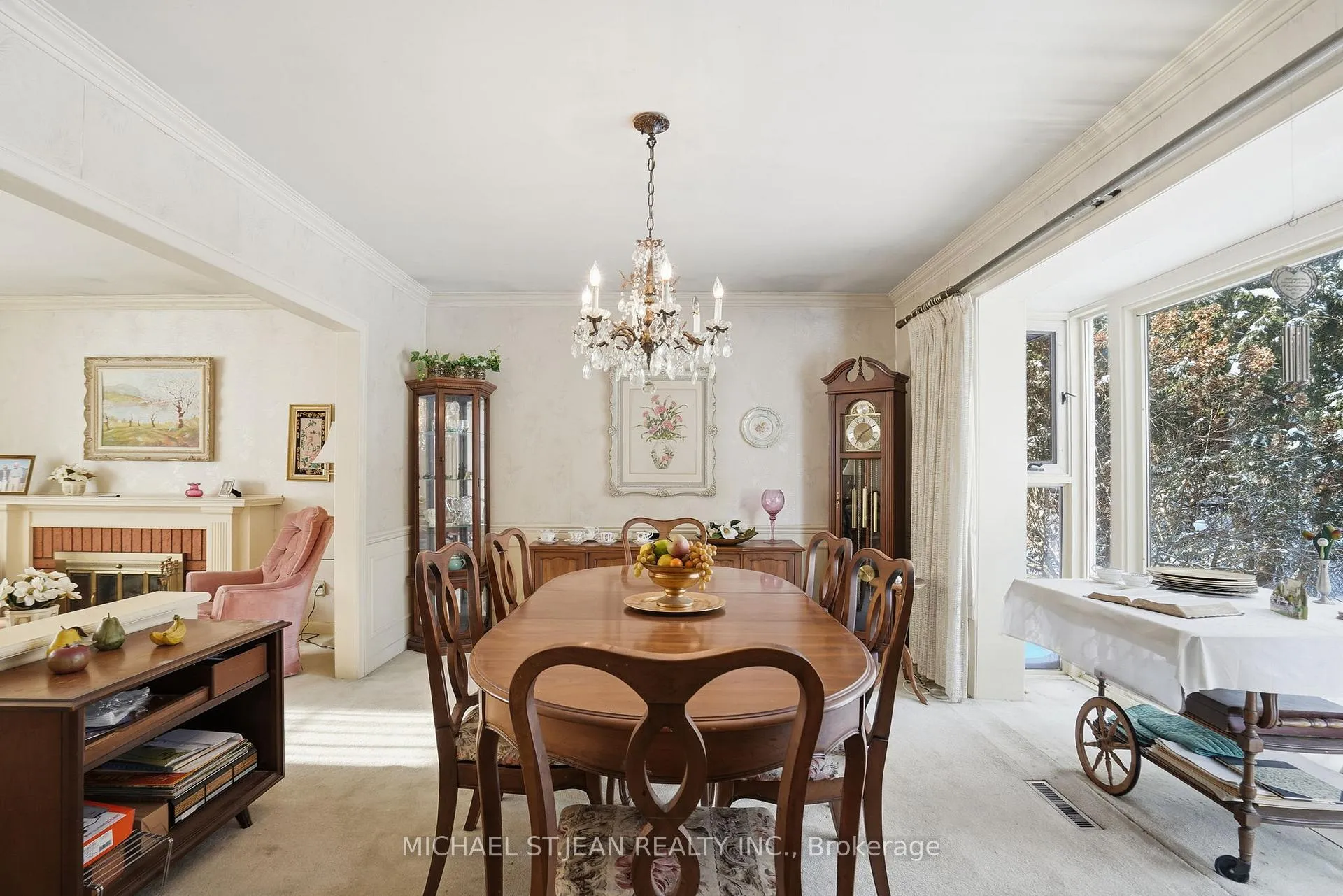 Photo 11 of 167 Fallingbrook Drive, Hamilton, Ancaster — HOMEH