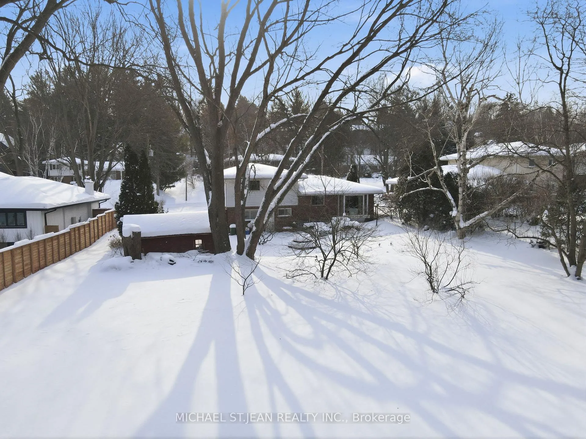 Photo 46 of 167 Fallingbrook Drive, Hamilton, Ancaster — HOMEH