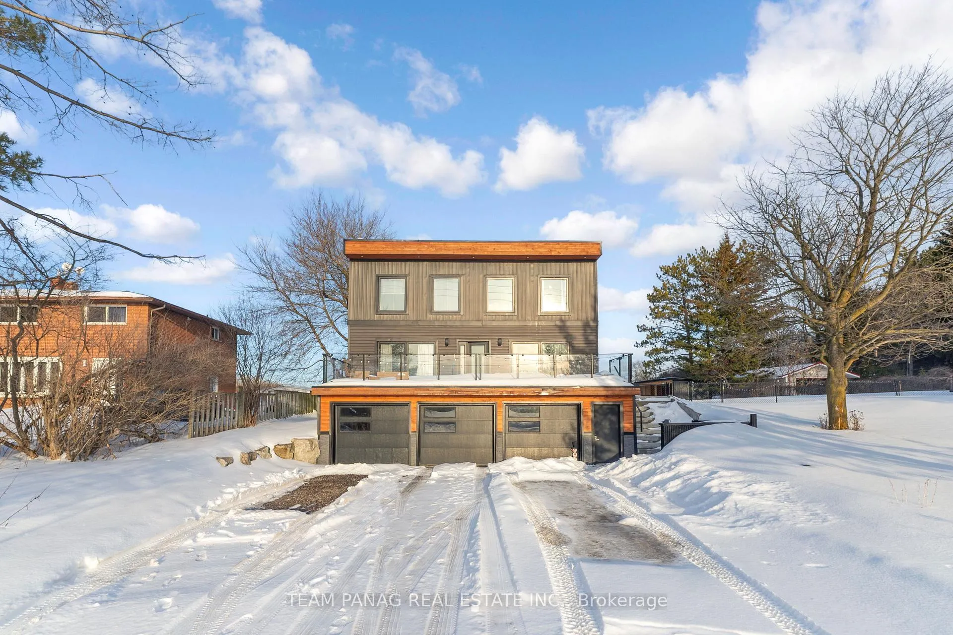 Photo of 11561 Russell Road
