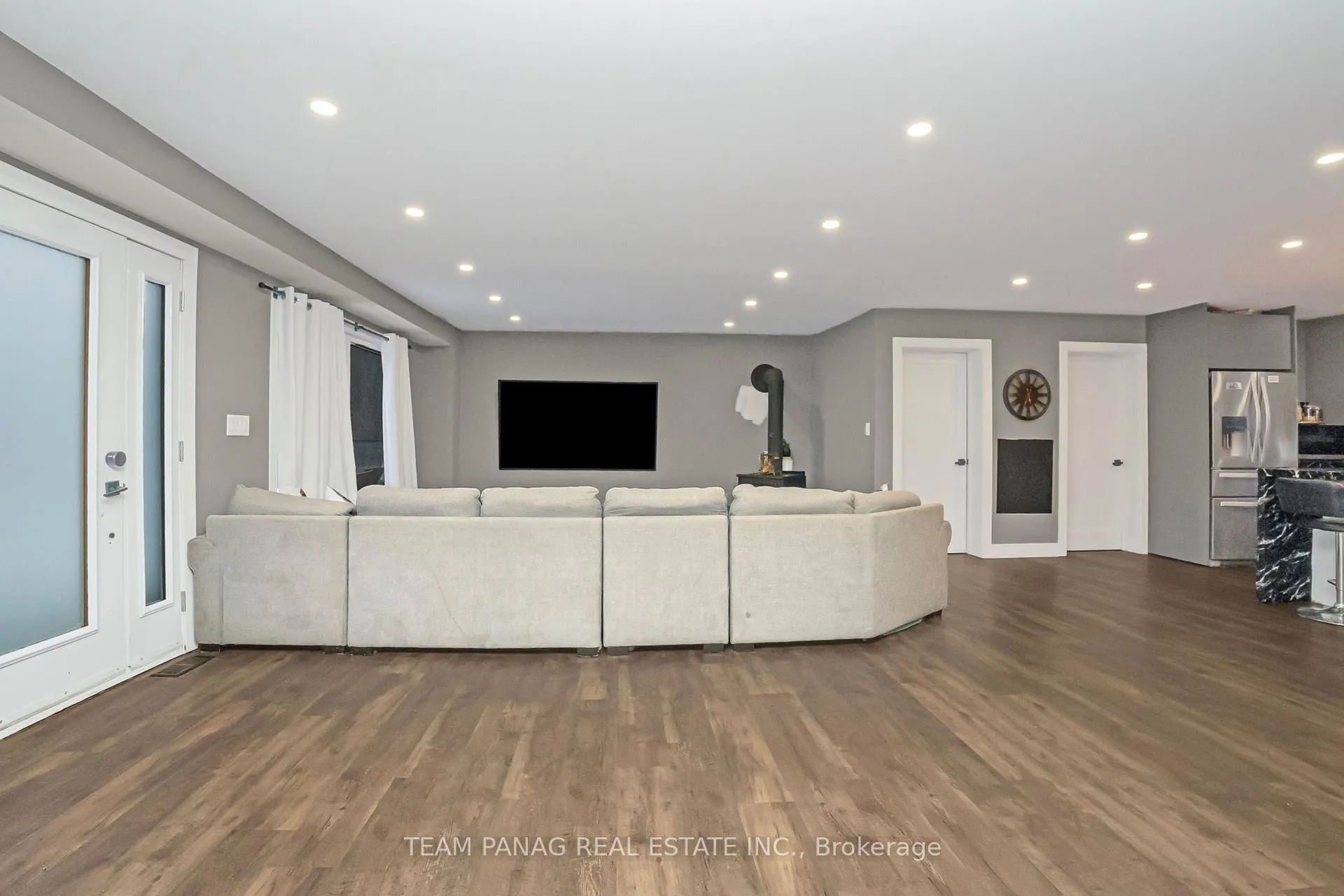 Photo 10 of 11561 Russell Road, Scugog, Port Perry — HOMEH