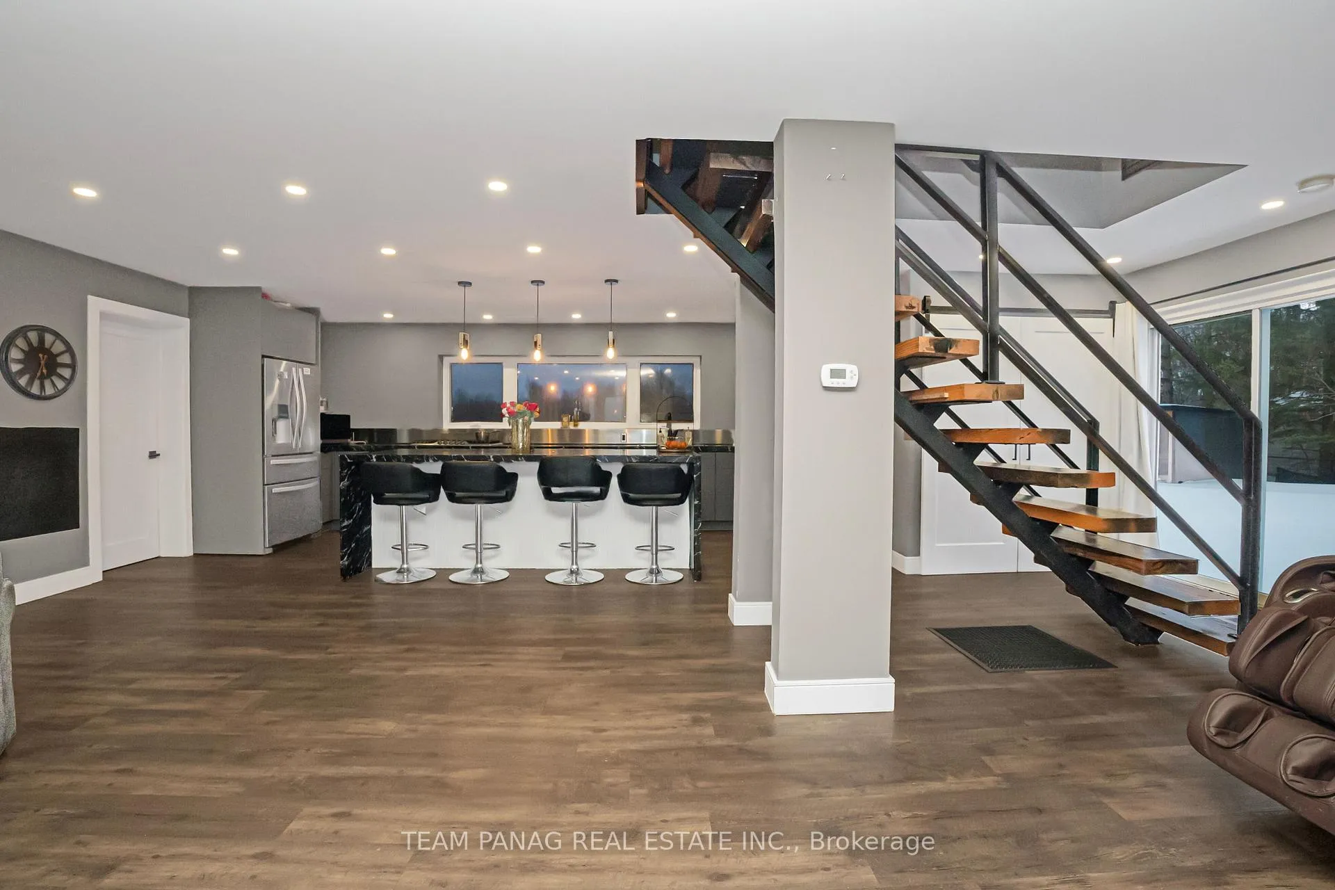 Photo 15 of 11561 Russell Road, Scugog, Port Perry — HOMEH