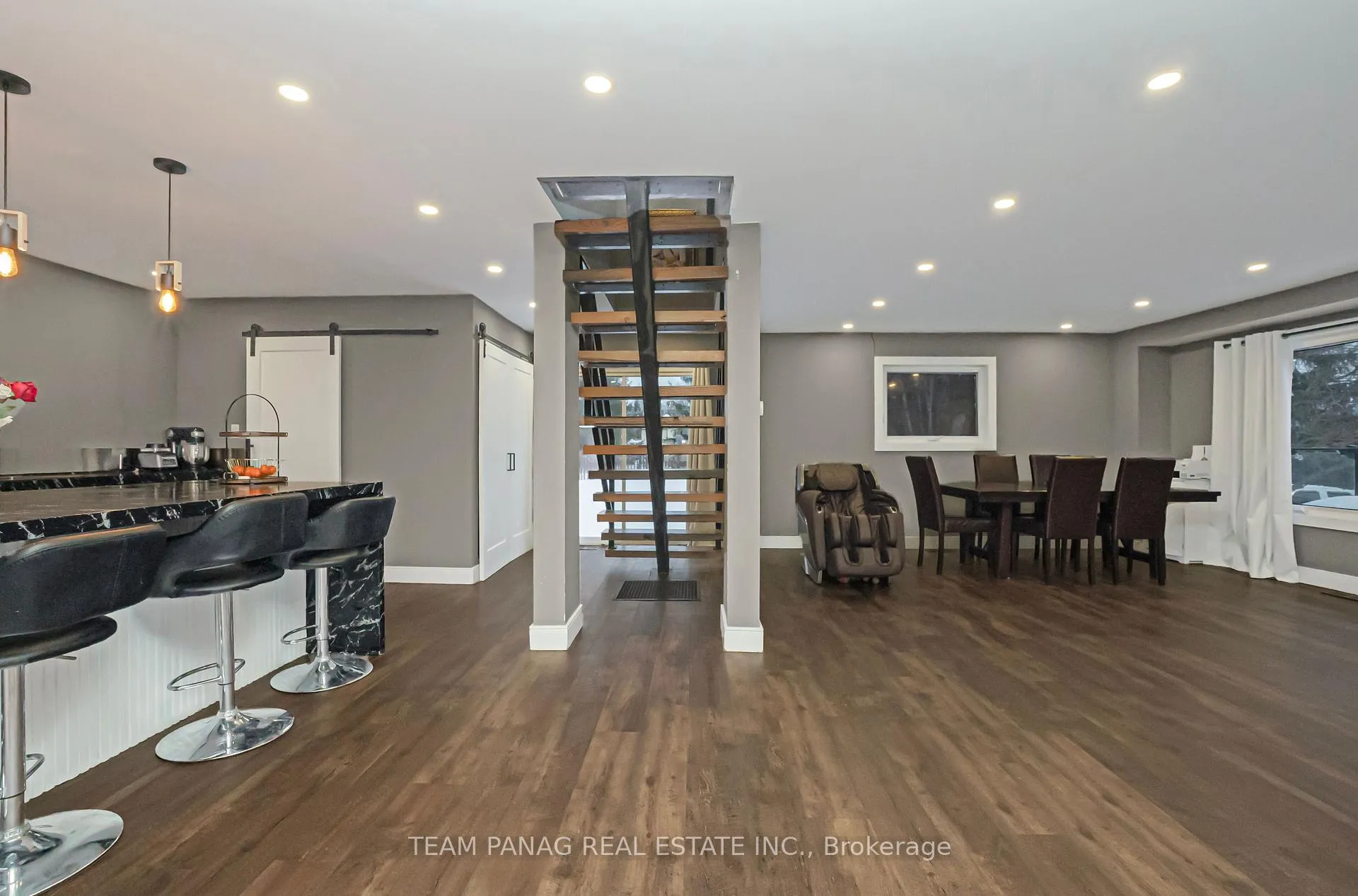 Photo 16 of 11561 Russell Road, Scugog, Port Perry — HOMEH