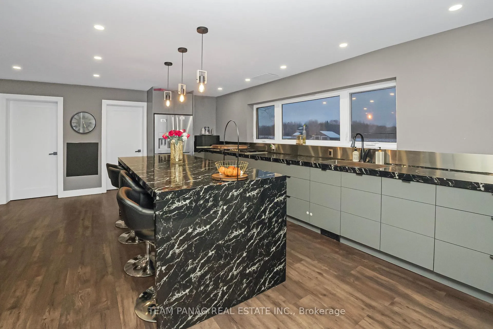 Photo 24 of 11561 Russell Road, Scugog, Port Perry — HOMEH