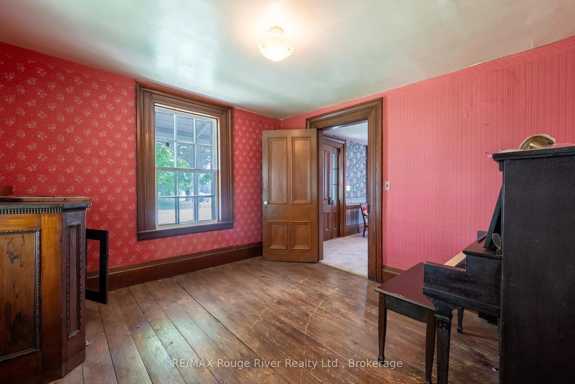 Photo 15 of 3784 Burnham Street N, Hamilton Township, Rural Hamilton — HOMEH