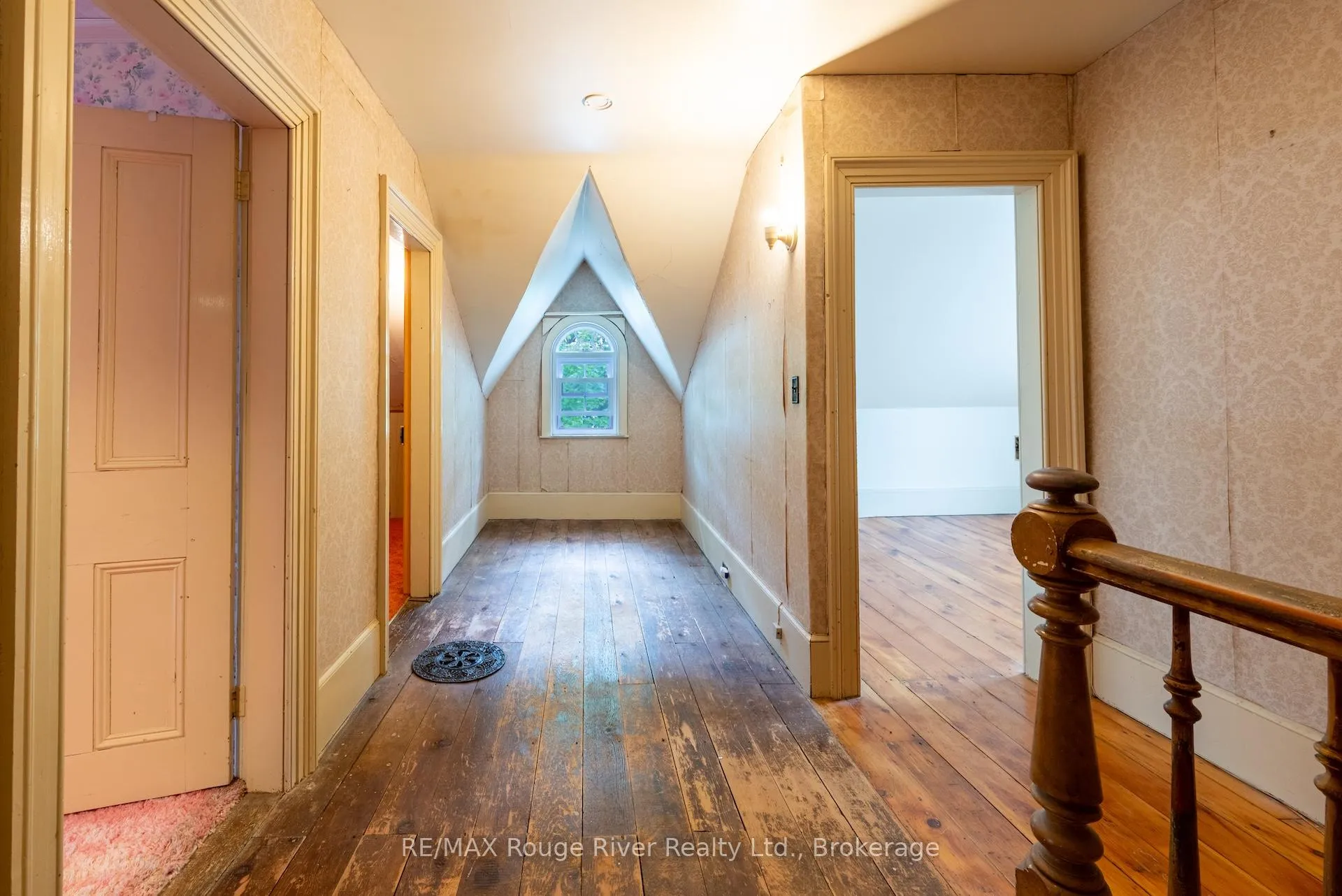 Photo 20 of 3784 Burnham Street N, Hamilton Township, Rural Hamilton — HOMEH
