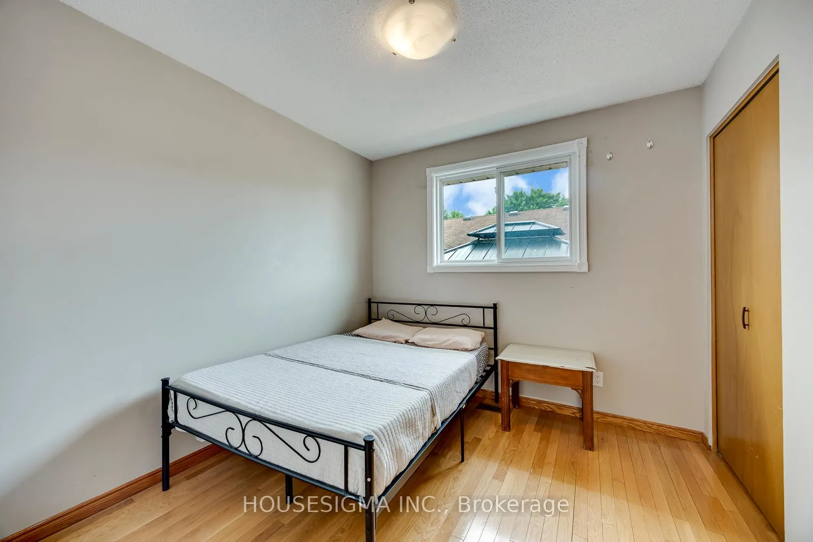 Photo 15 of 115 Scenic Wood Crescent, Kitchener, Stanley Park — HOMEH