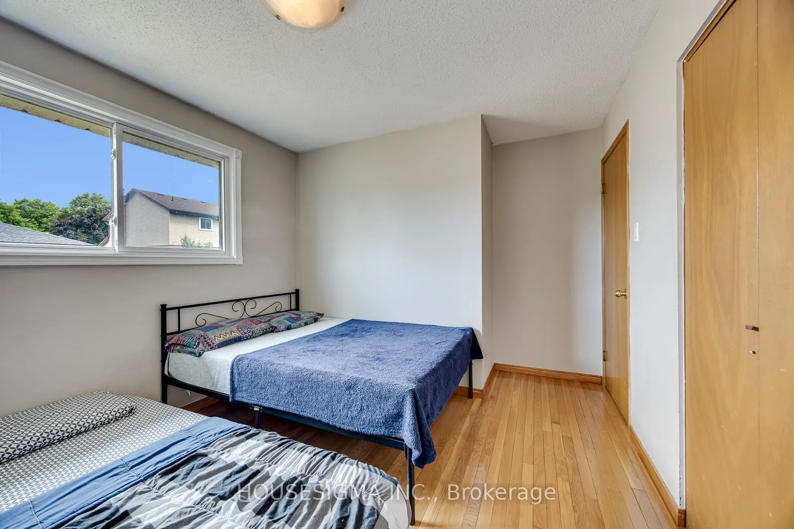 Photo 17 of 115 Scenic Wood Crescent, Kitchener, Stanley Park — HOMEH